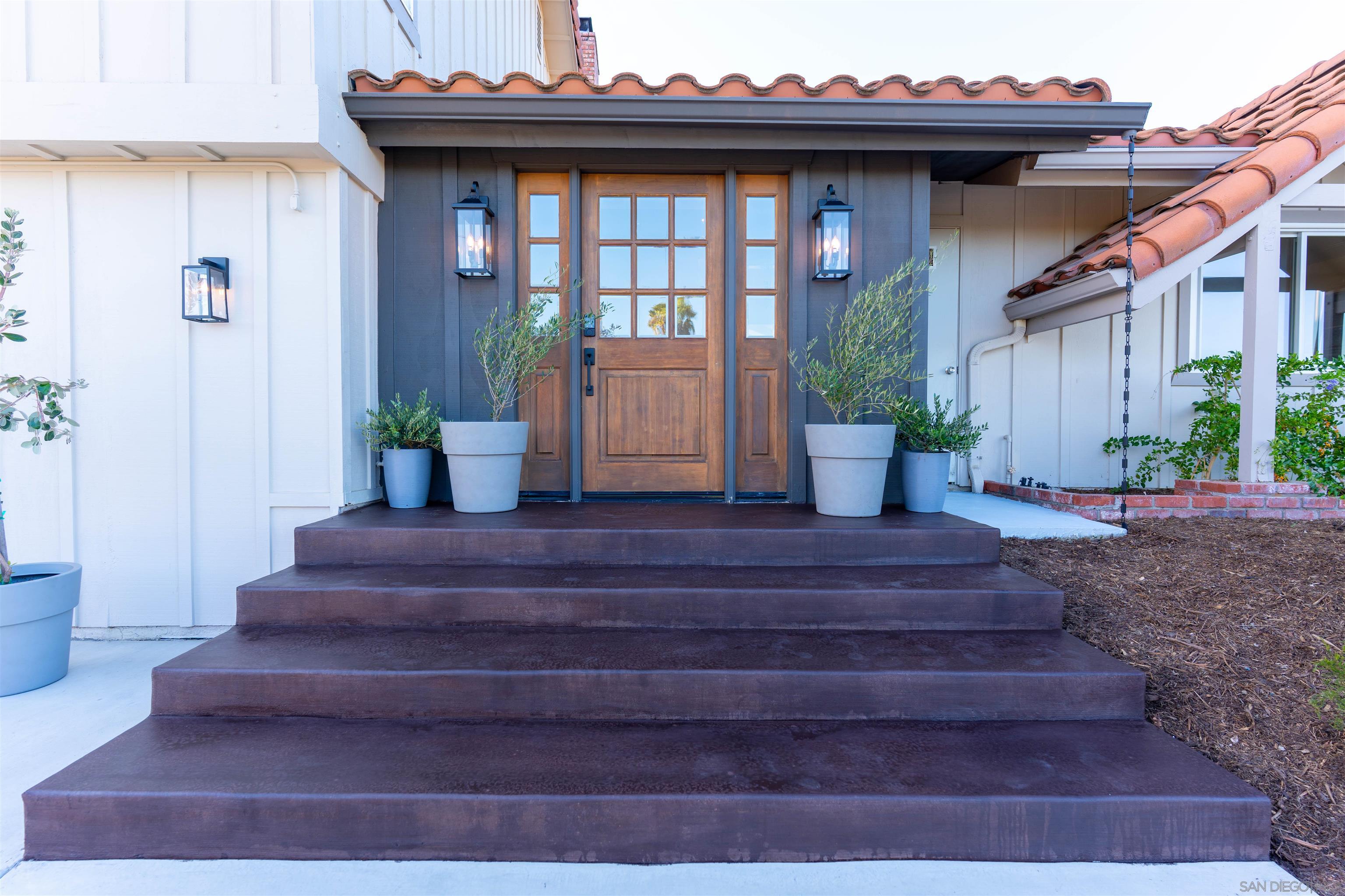 Detail Gallery Image 5 of 67 For 4141  Palomar Drive, Fallbrook,  CA 92028 - 5 Beds | 3 Baths