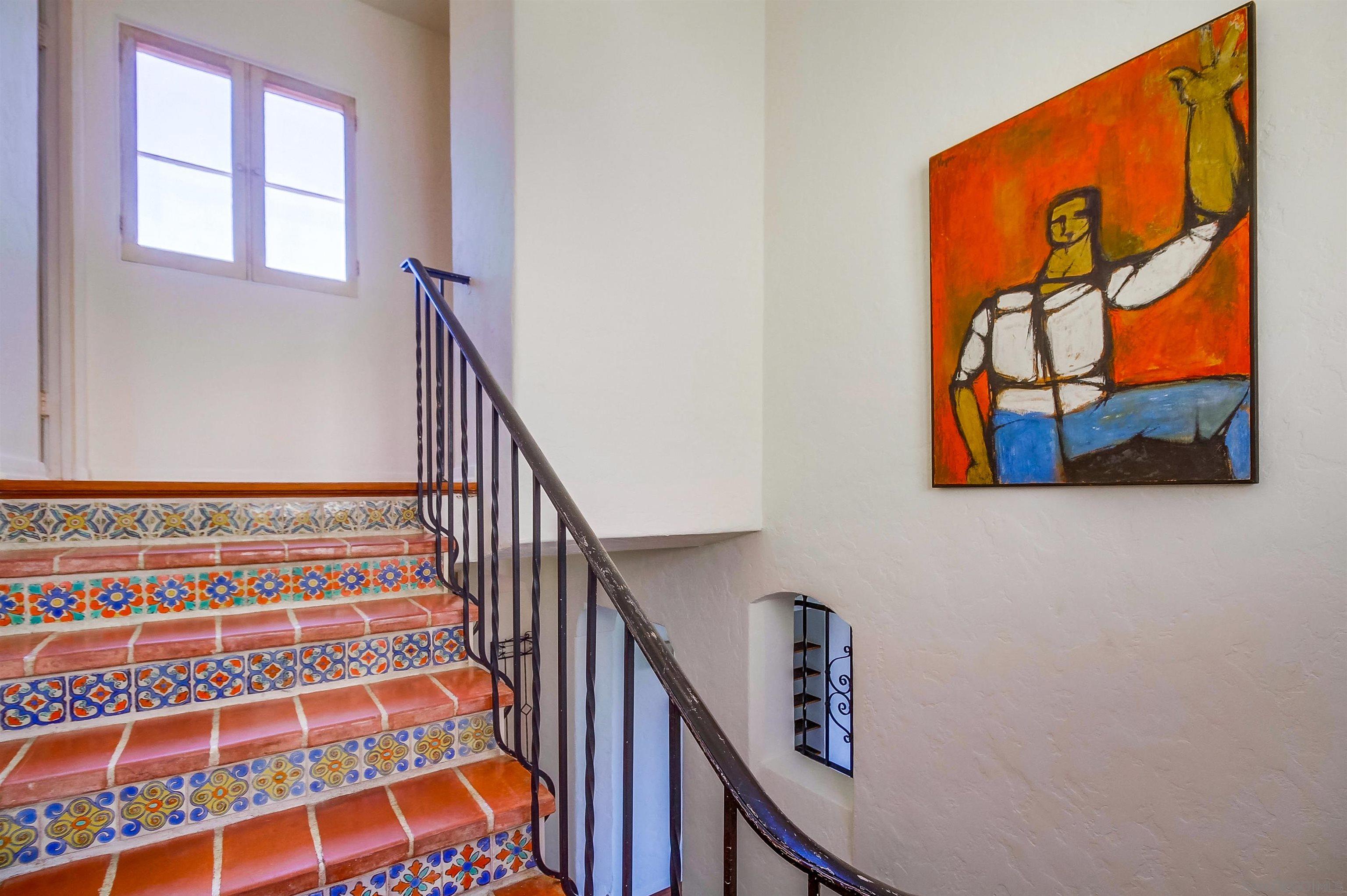 Detail Gallery Image 16 of 34 For 2854  Albatross Street, San Diego,  CA 92103 - 4 Beds | 2/1 Baths