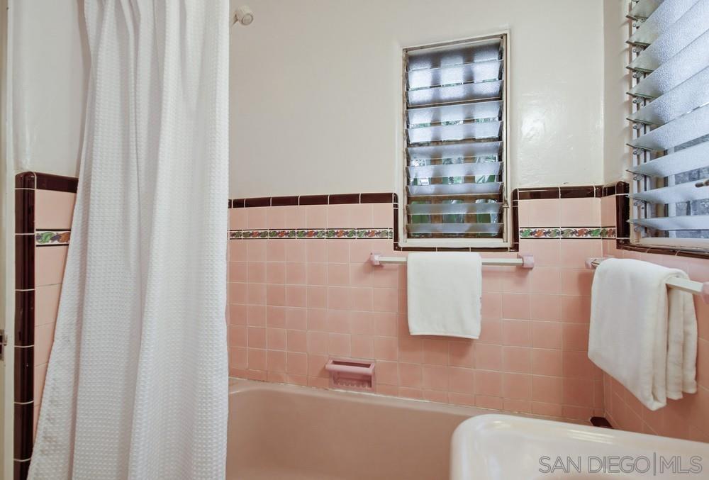 Detail Gallery Image 41 of 51 For 2854  Albatross Street, San Diego,  CA 92103 - 4 Beds | 2/1 Baths
