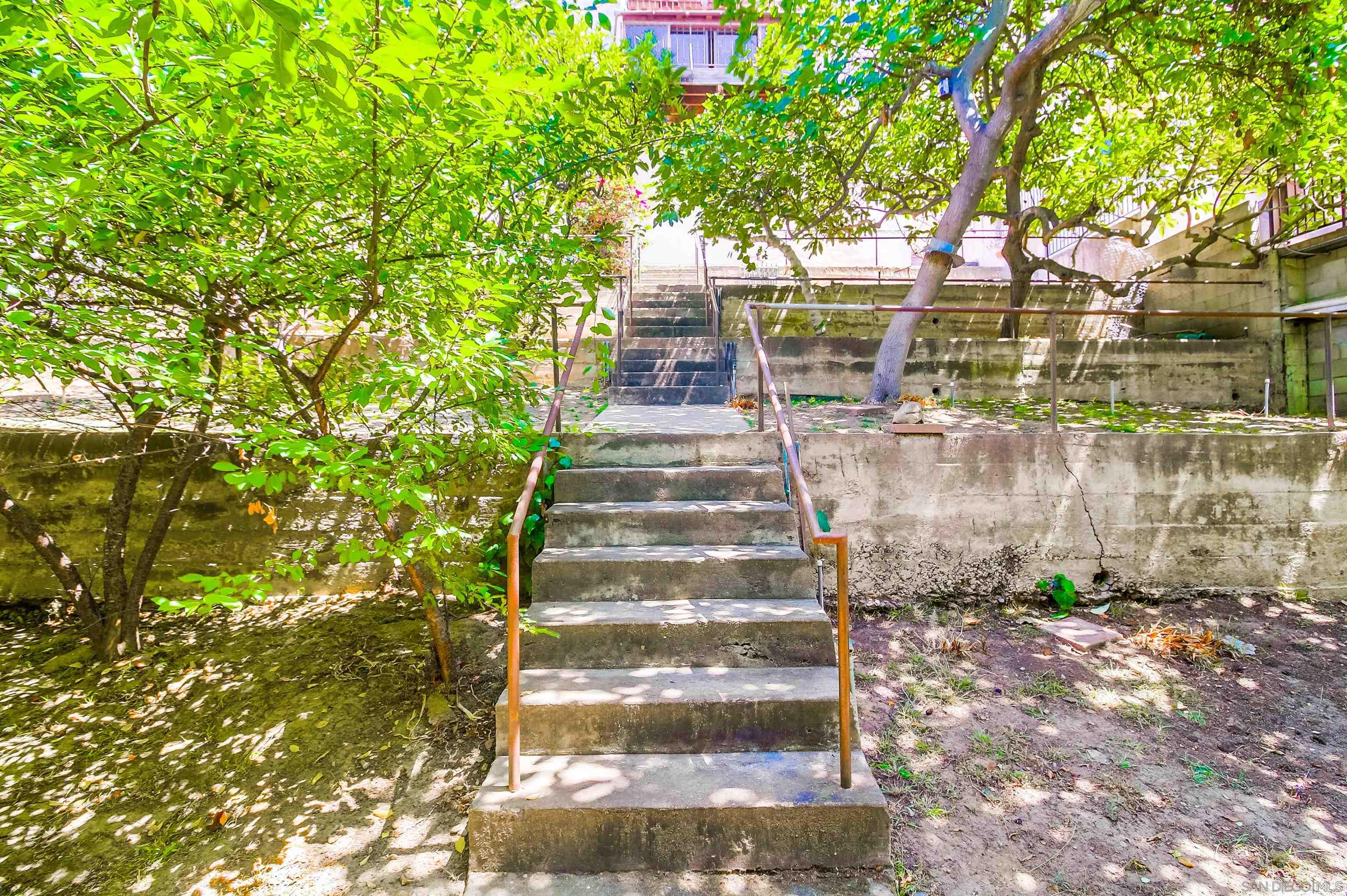 Detail Gallery Image 45 of 51 For 2854  Albatross Street, San Diego,  CA 92103 - 4 Beds | 2/1 Baths