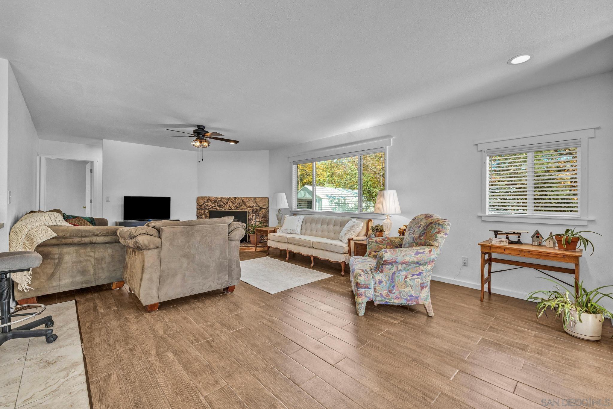 Detail Gallery Image 10 of 35 For 1757  Whispering Pines Rd., Julian,  CA 92036 - 2 Beds | 1 Baths