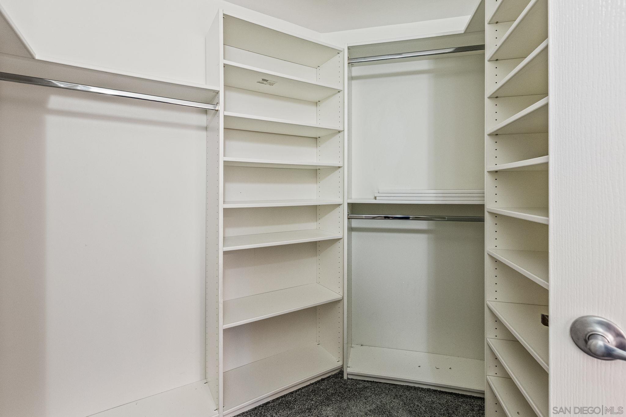 Detail Gallery Image 19 of 24 For 235  Market St  #301,  San Diego,  CA 92101 - 3 Beds | 2 Baths