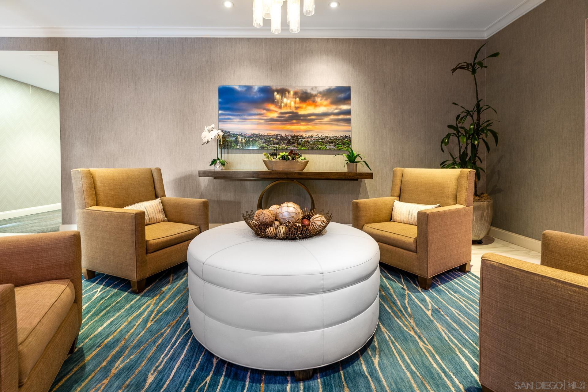 Detail Gallery Image 18 of 35 For 2500  Torrey Pines  119, La Jolla,  CA 92037 - 1 Beds | 1/1 Baths