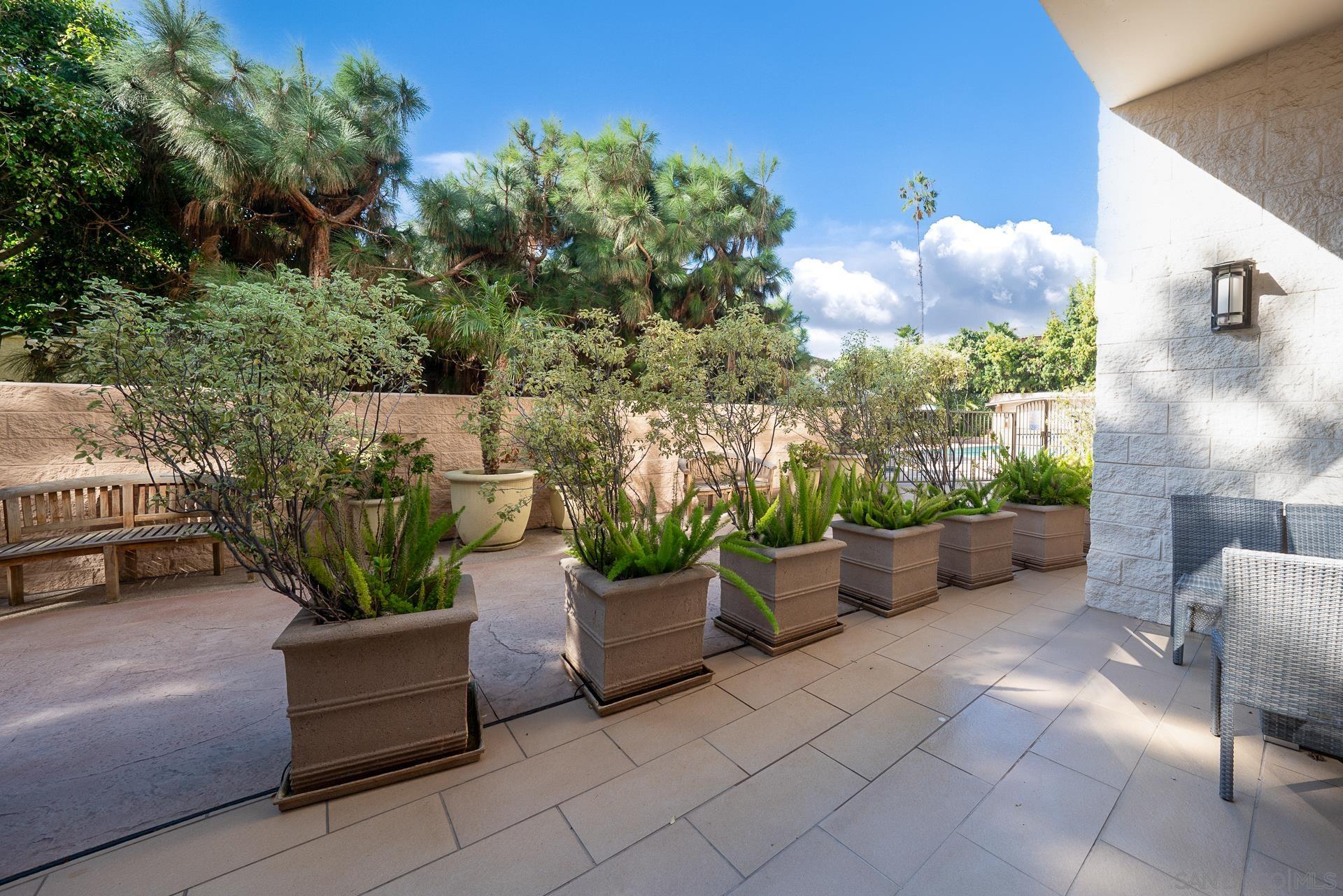 Detail Gallery Image 34 of 35 For 2500  Torrey Pines  119, La Jolla,  CA 92037 - 1 Beds | 1/1 Baths