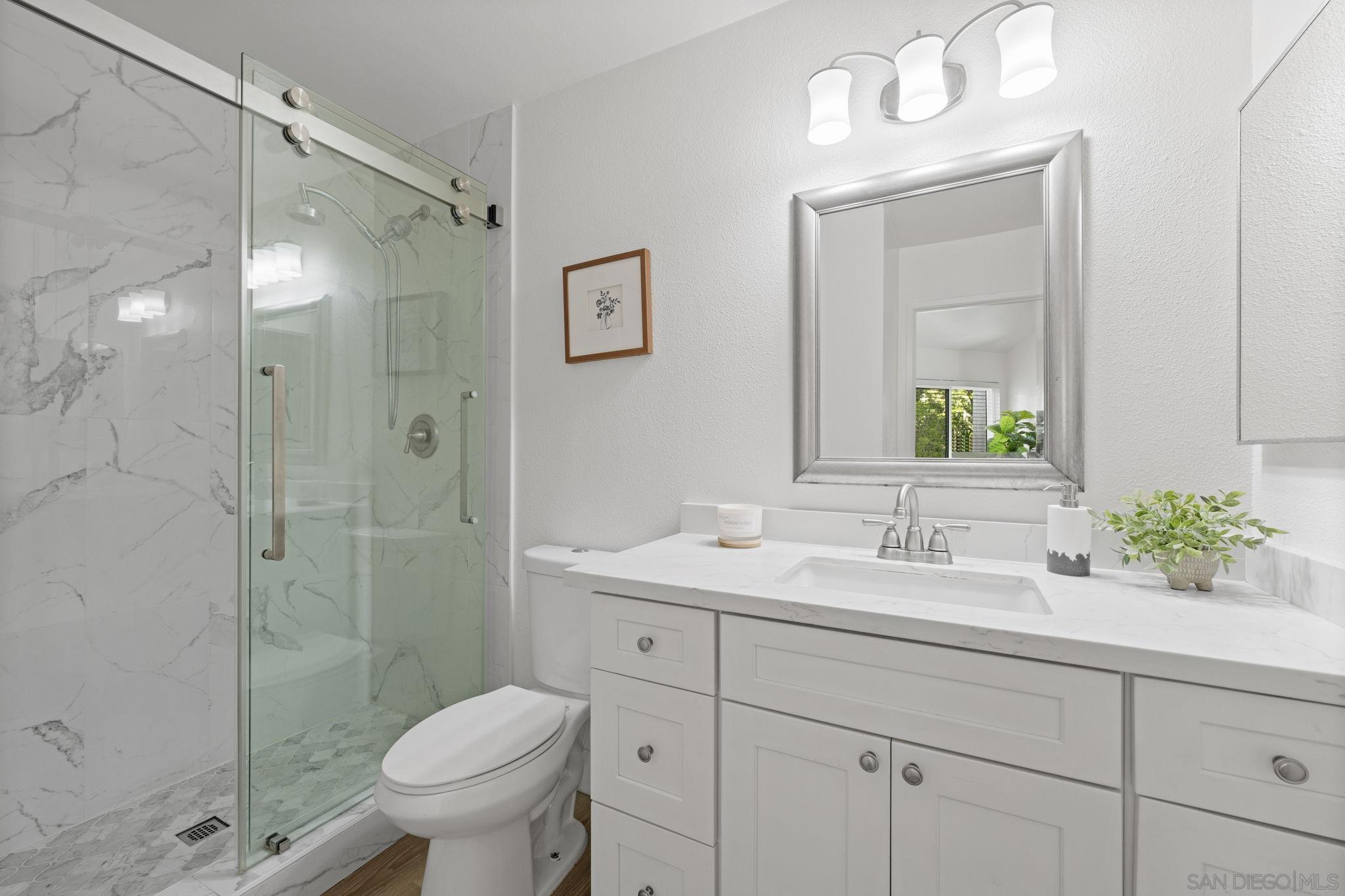 Detail Gallery Image 17 of 23 For 3002  Blue Oak Ct, Spring Valley,  CA 91978 - 3 Beds | 2/1 Baths