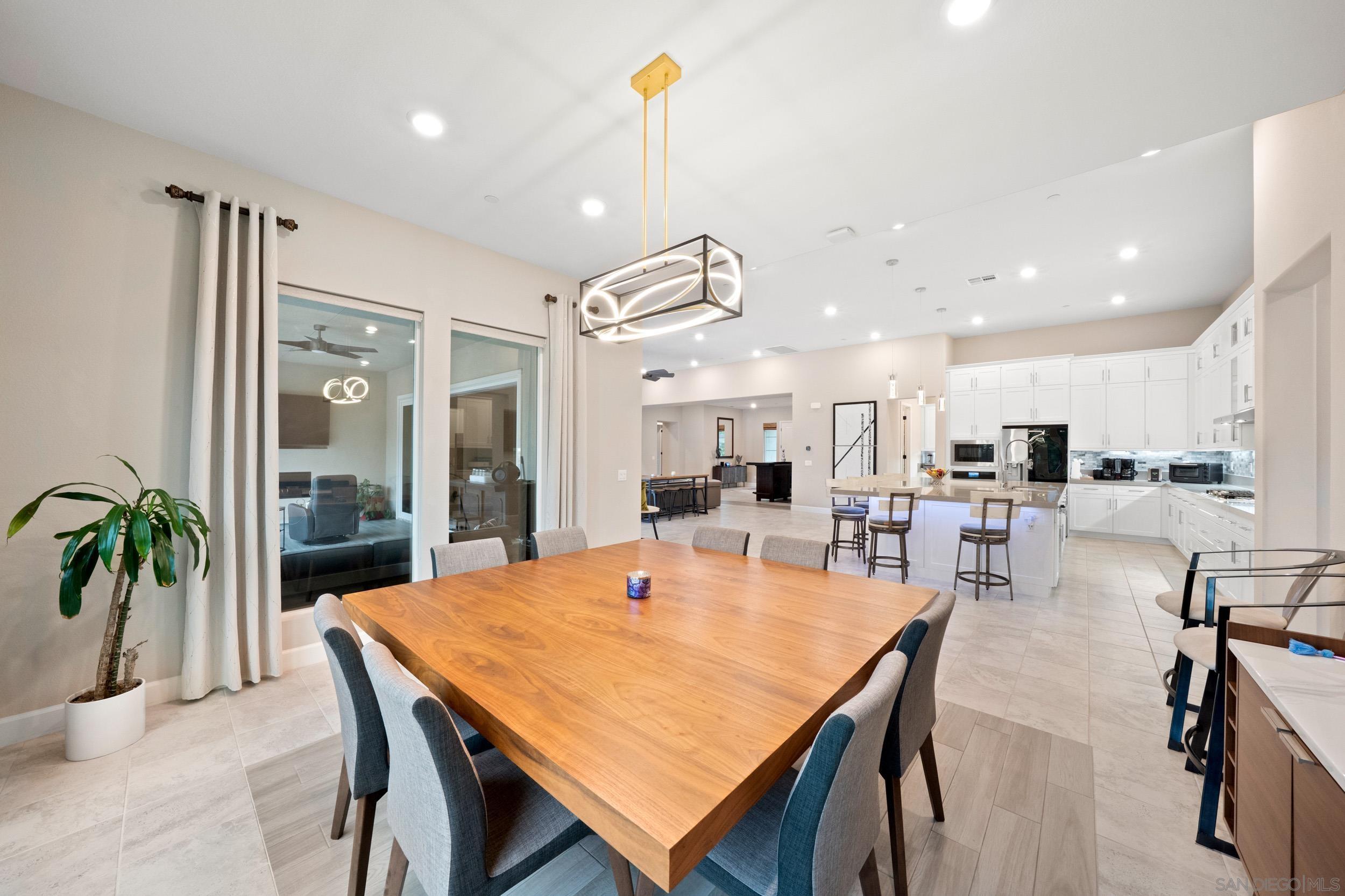 Detail Gallery Image 17 of 58 For 21992  Wilgen Rd, Escondido,  CA 92029 - 5 Beds | 4/1 Baths