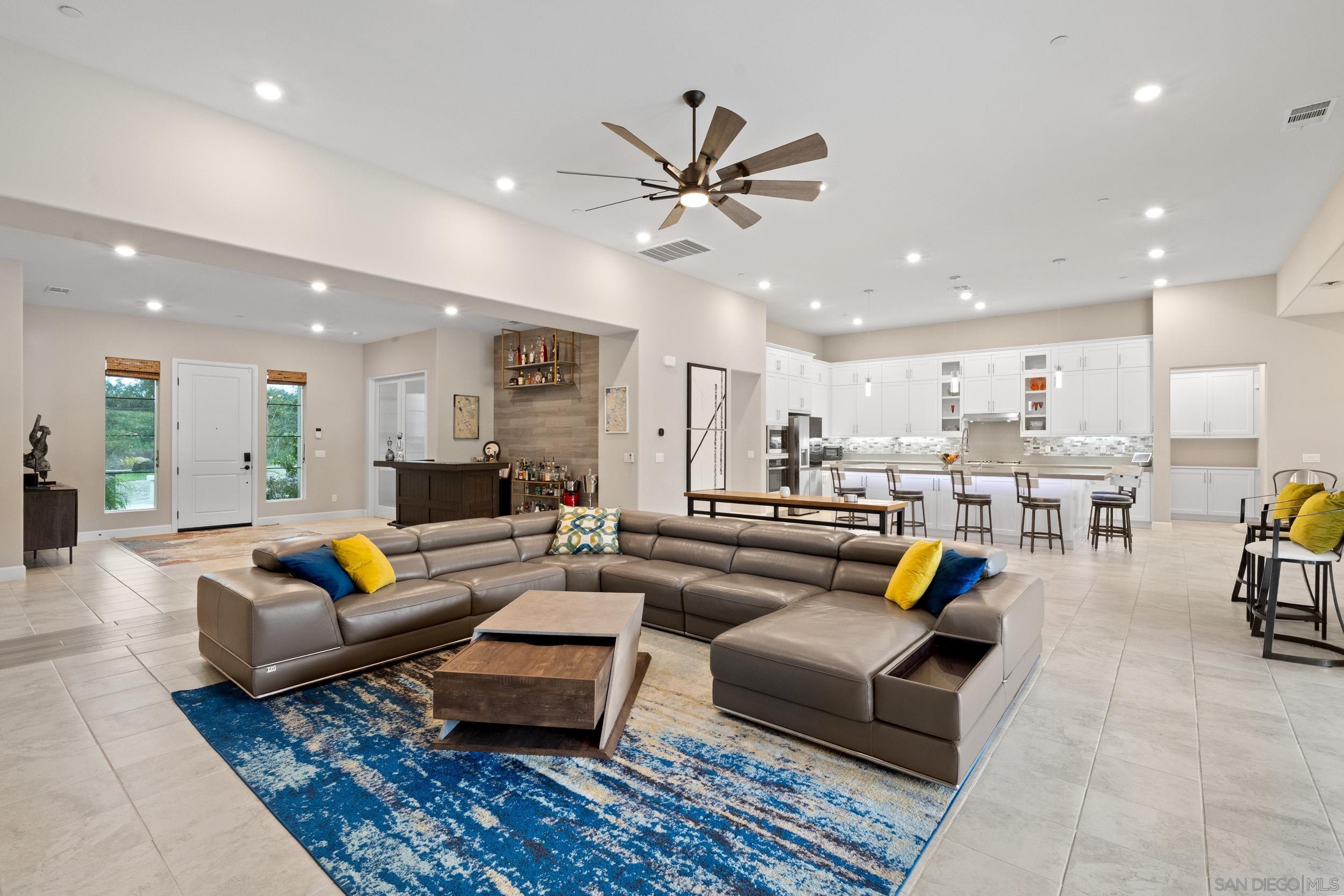 Detail Gallery Image 9 of 58 For 21992  Wilgen Rd, Escondido,  CA 92029 - 5 Beds | 4/1 Baths