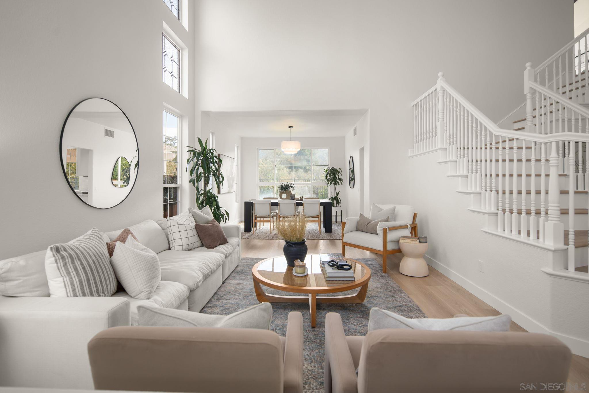 Detail Gallery Image 3 of 56 For 5155  Ruette De Mer, San Diego,  CA 92130 - 6 Beds | 3/1 Baths