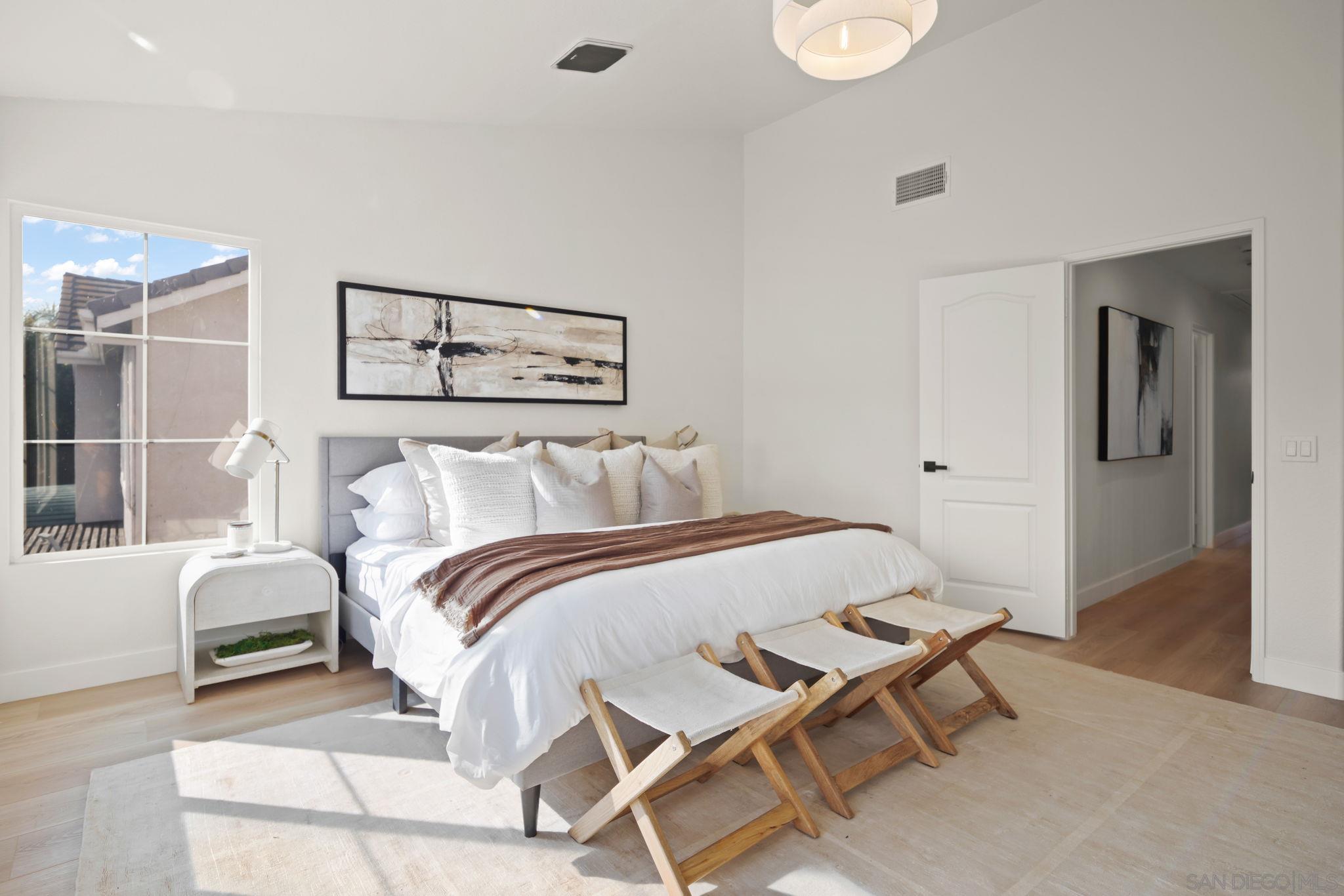 Detail Gallery Image 26 of 56 For 5155  Ruette De Mer, San Diego,  CA 92130 - 6 Beds | 3/1 Baths