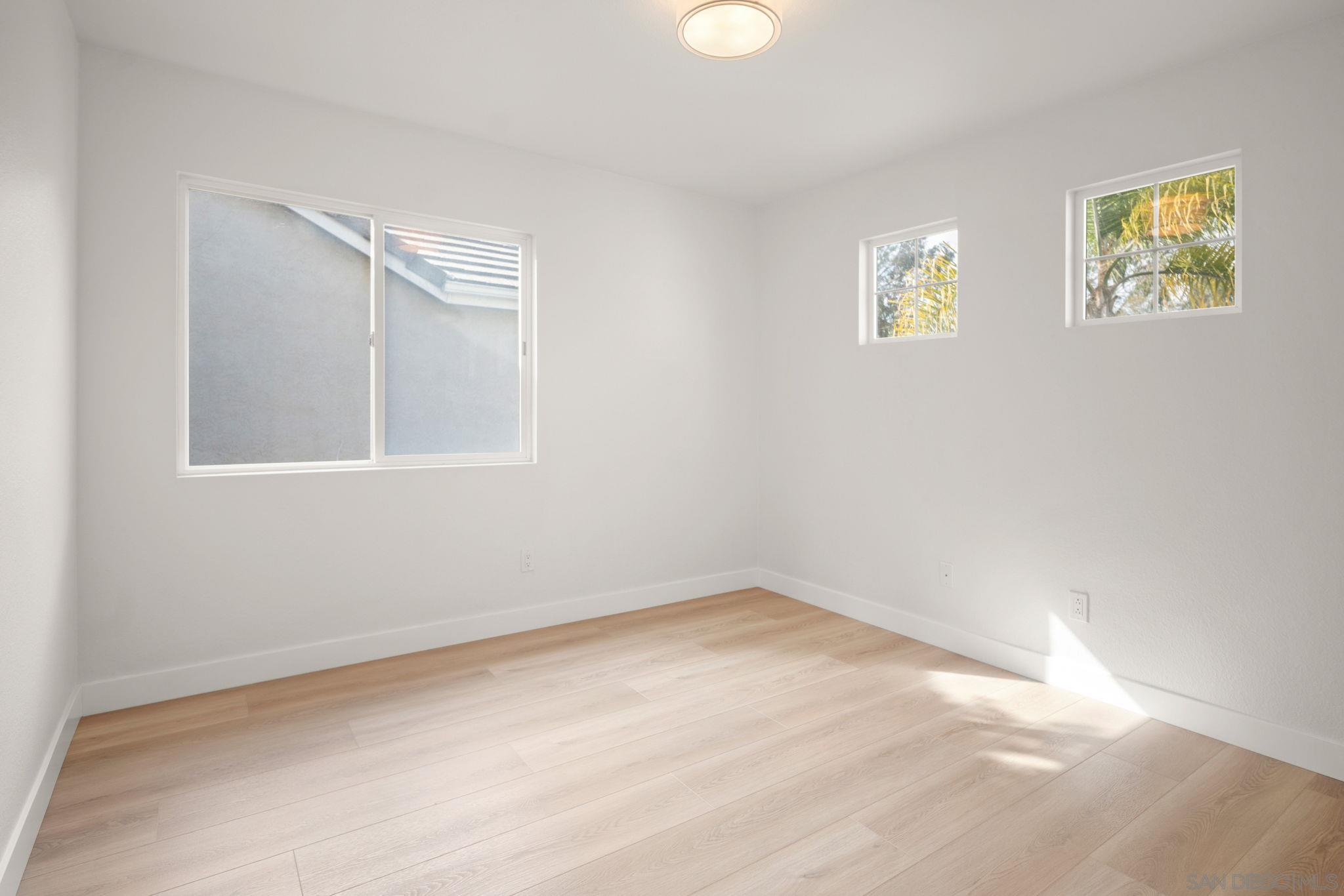 Detail Gallery Image 37 of 56 For 5155  Ruette De Mer, San Diego,  CA 92130 - 6 Beds | 3/1 Baths