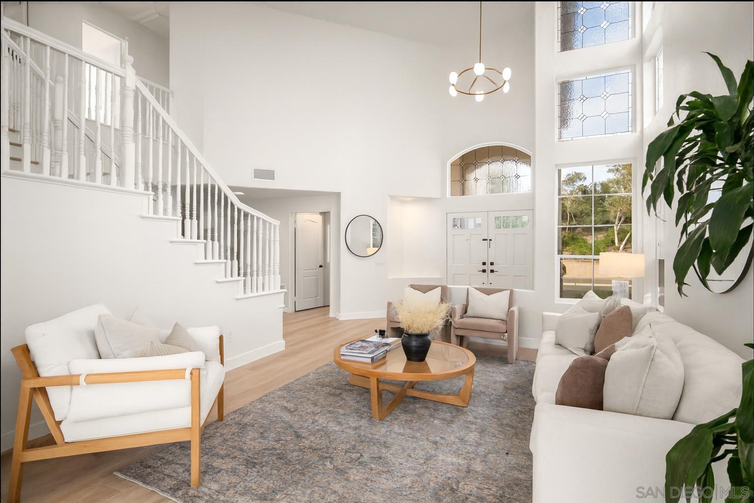 Detail Gallery Image 5 of 56 For 5155  Ruette De Mer, San Diego,  CA 92130 - 6 Beds | 3/1 Baths