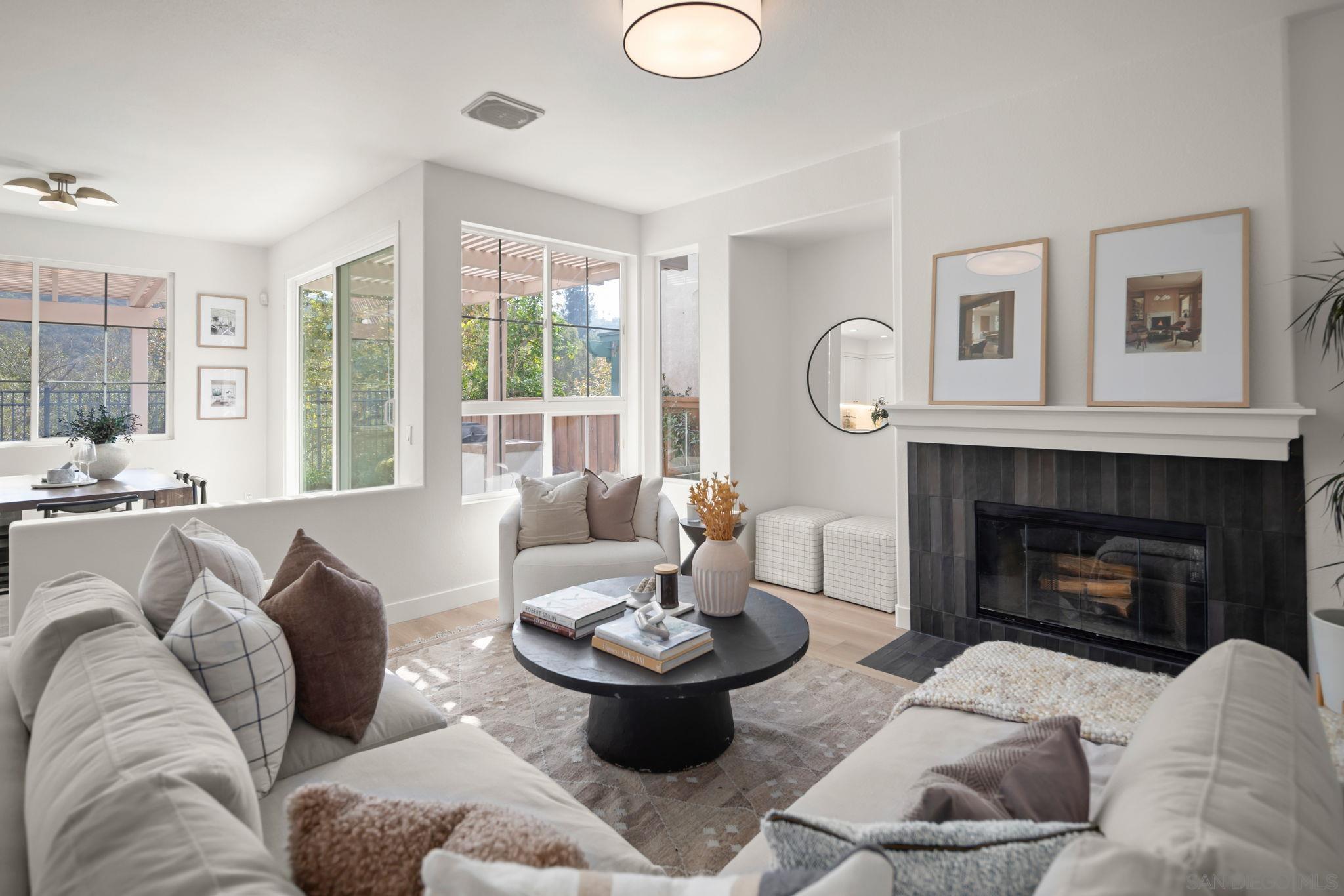 Detail Gallery Image 8 of 56 For 5155  Ruette De Mer, San Diego,  CA 92130 - 6 Beds | 3/1 Baths