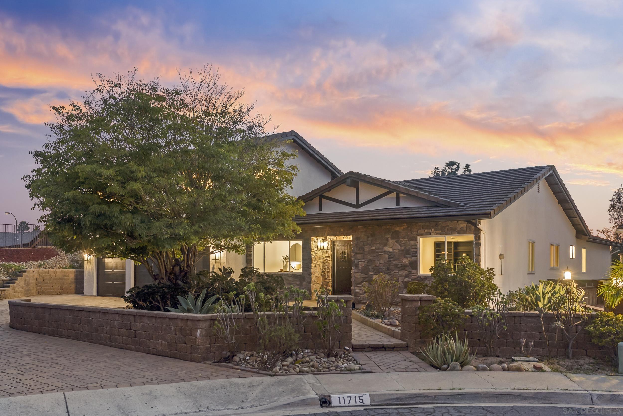 Front Image Thumbnail for SD250044176