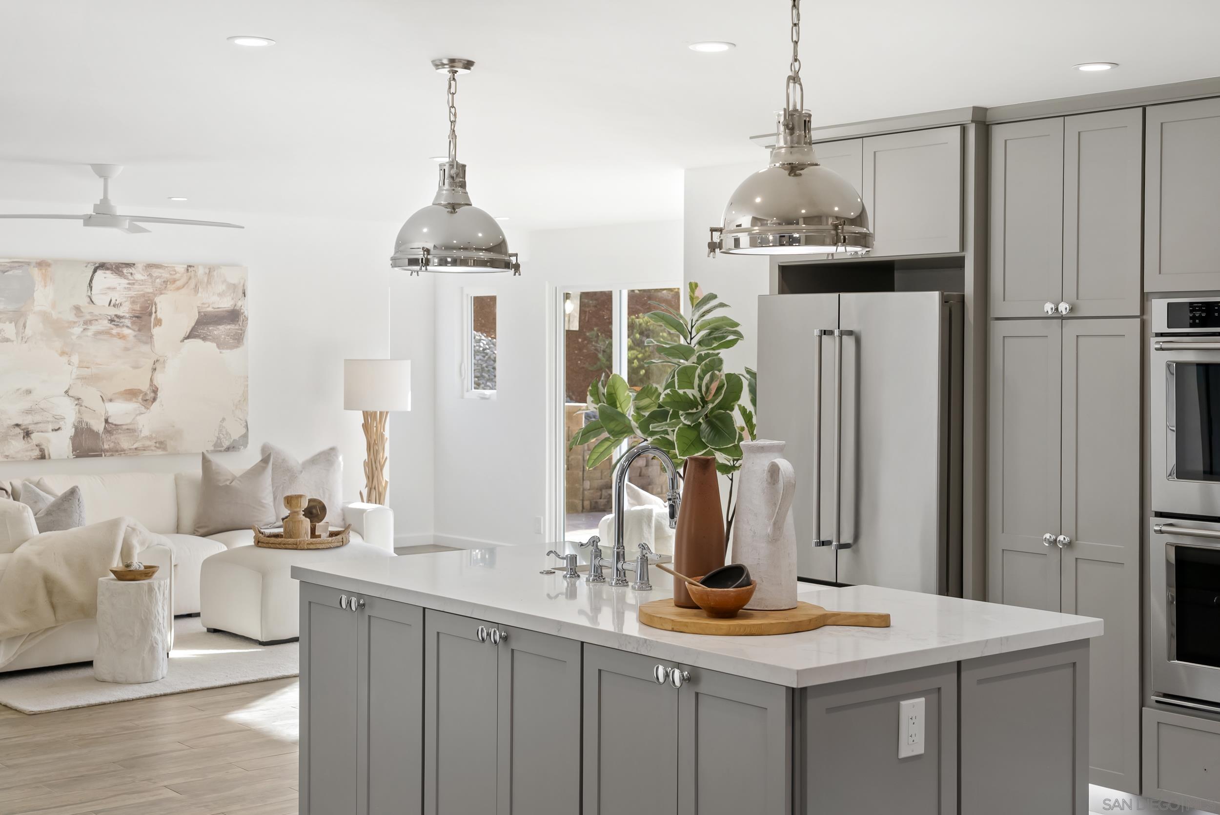 Detail Gallery Image 16 of 62 For 11715  Lake Grove Ct, San Diego,  CA 92131 - 5 Beds | 3 Baths