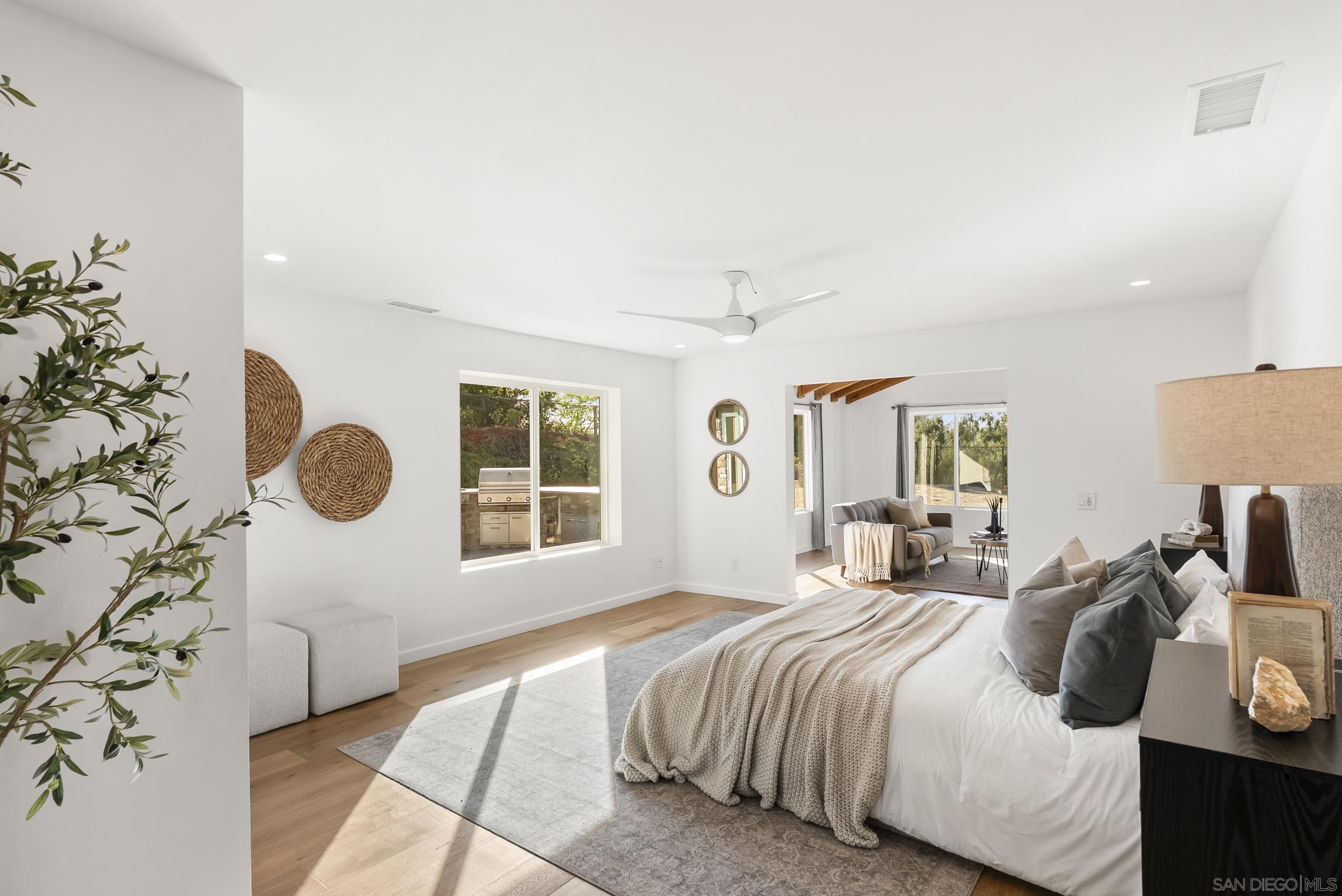 Detail Gallery Image 27 of 62 For 11715  Lake Grove Ct, San Diego,  CA 92131 - 5 Beds | 3 Baths