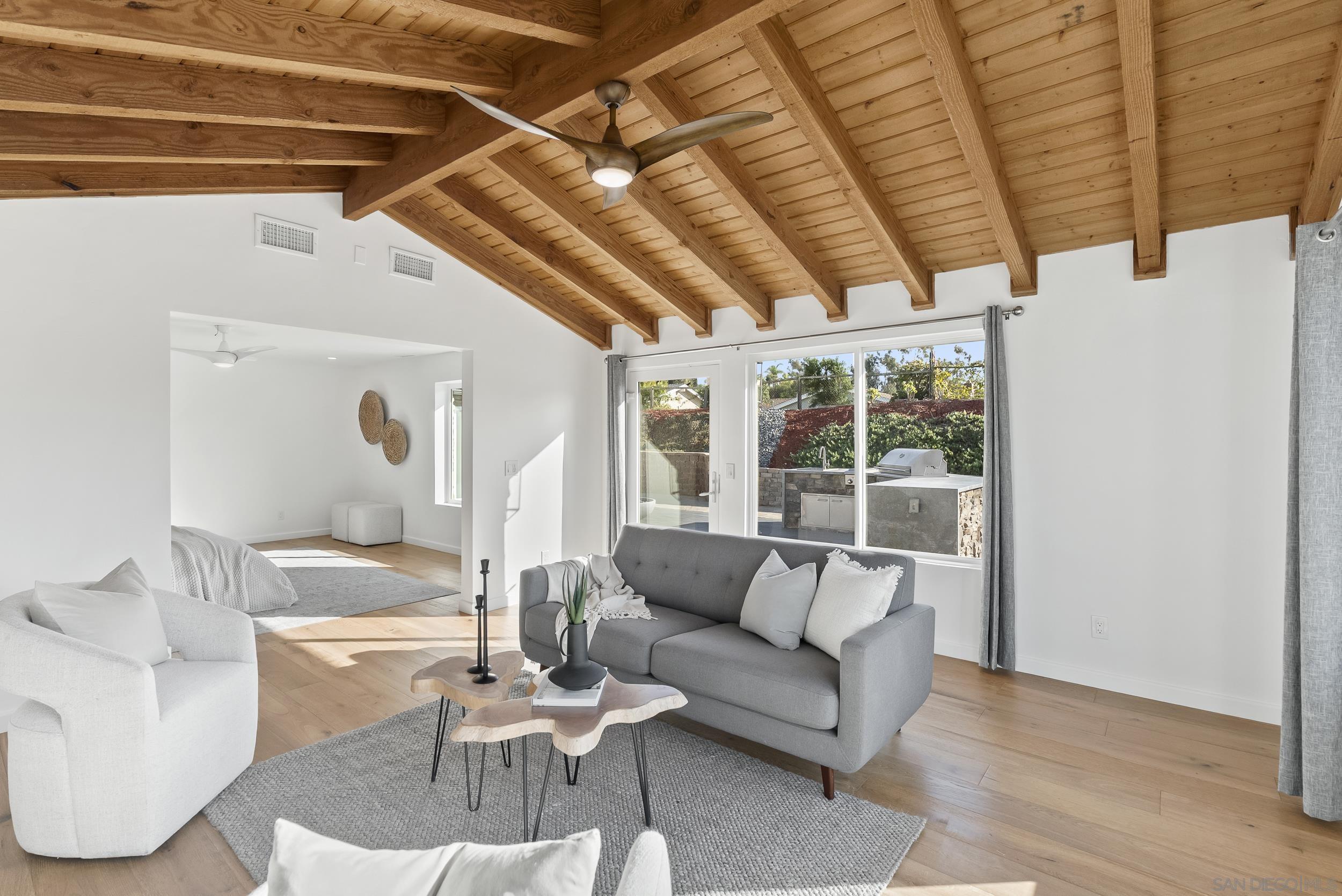 Detail Gallery Image 33 of 62 For 11715  Lake Grove Ct, San Diego,  CA 92131 - 5 Beds | 3 Baths