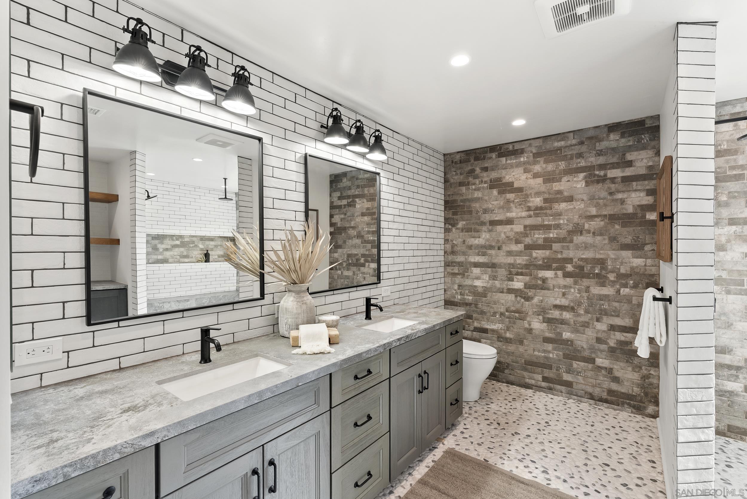 Detail Gallery Image 34 of 62 For 11715  Lake Grove Ct, San Diego,  CA 92131 - 5 Beds | 3 Baths