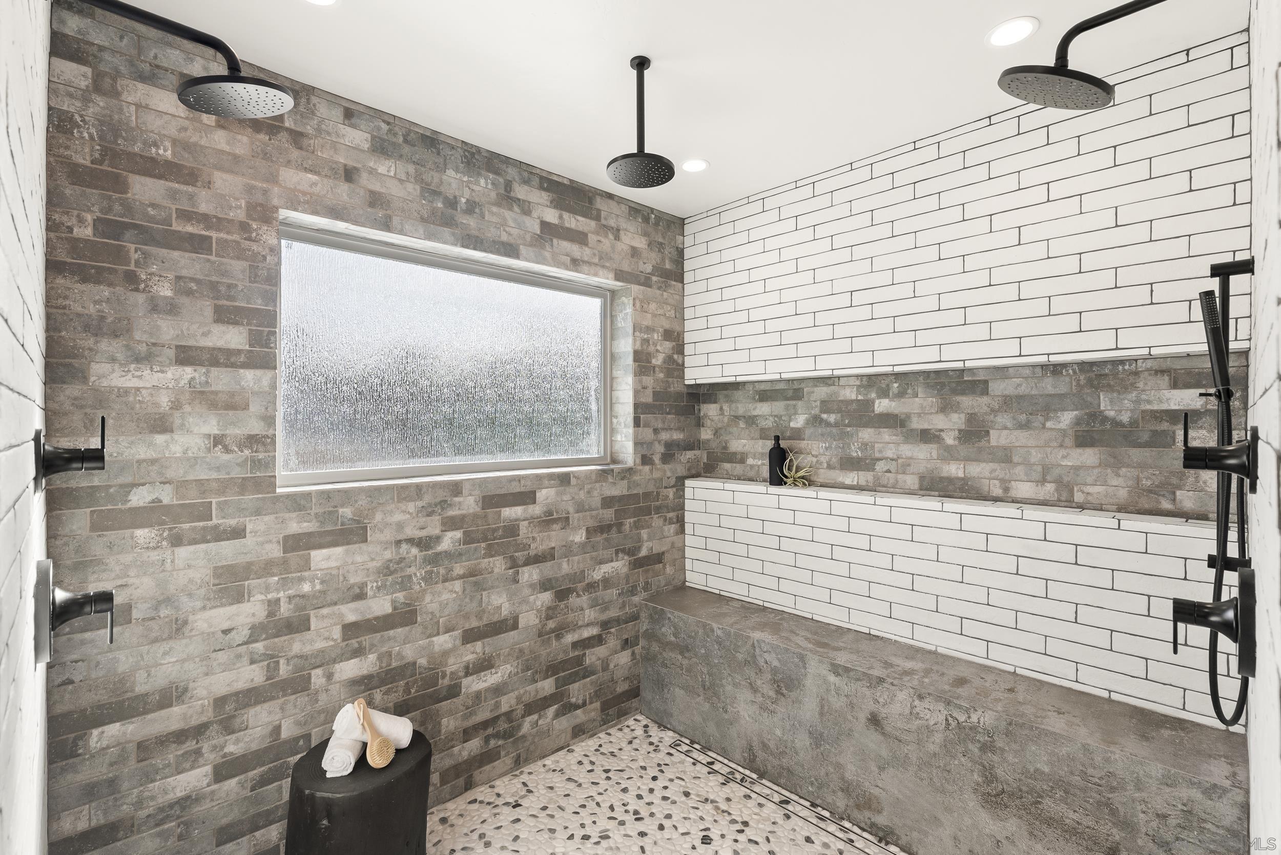 Detail Gallery Image 36 of 62 For 11715  Lake Grove Ct, San Diego,  CA 92131 - 5 Beds | 3 Baths