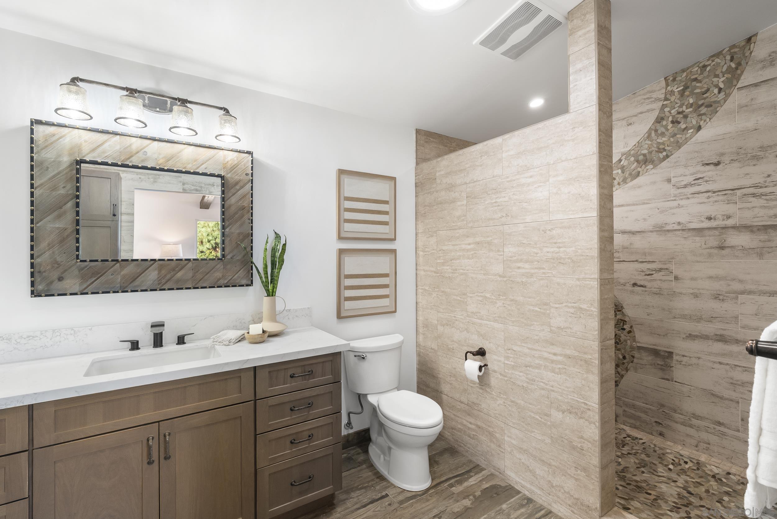 Detail Gallery Image 46 of 62 For 11715  Lake Grove Ct, San Diego,  CA 92131 - 5 Beds | 3 Baths