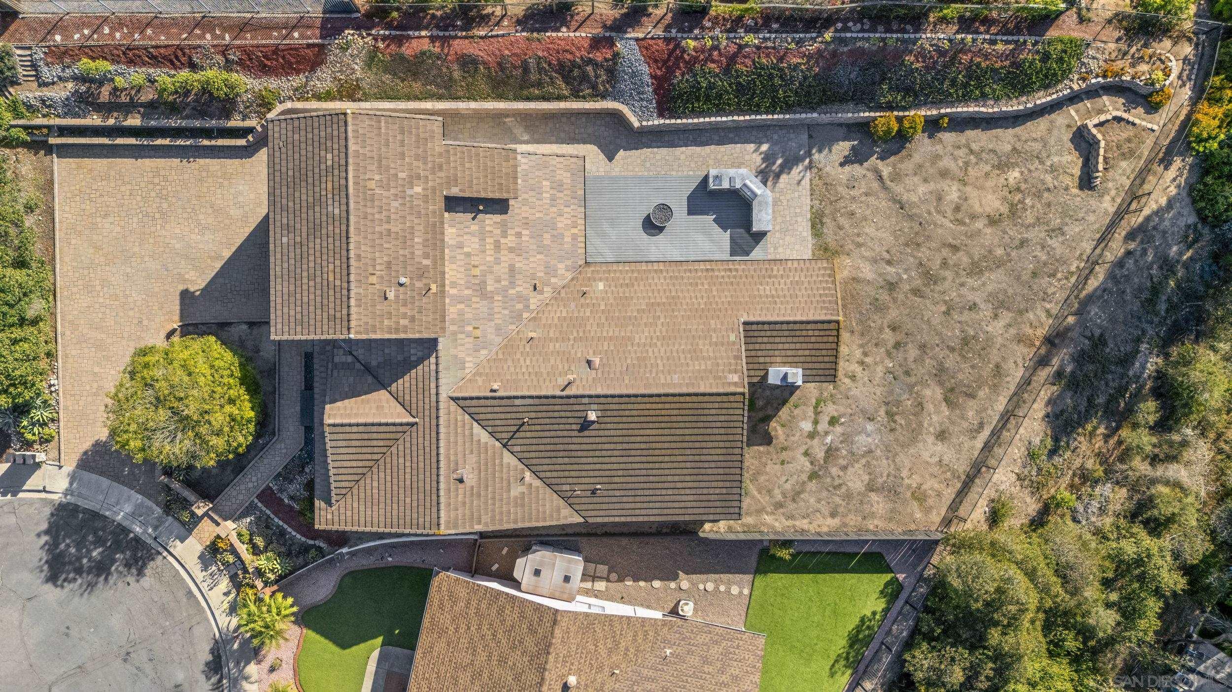 Detail Gallery Image 7 of 62 For 11715  Lake Grove Ct, San Diego,  CA 92131 - 5 Beds | 3 Baths