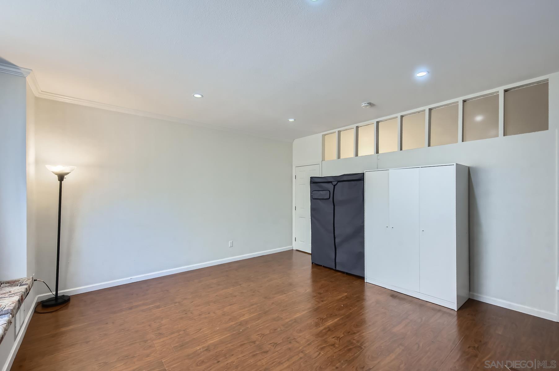 Detail Gallery Image 5 of 26 For 4012  Nobel Dr  #103,  San Diego,  CA 92122 - 2 Beds | 2 Baths