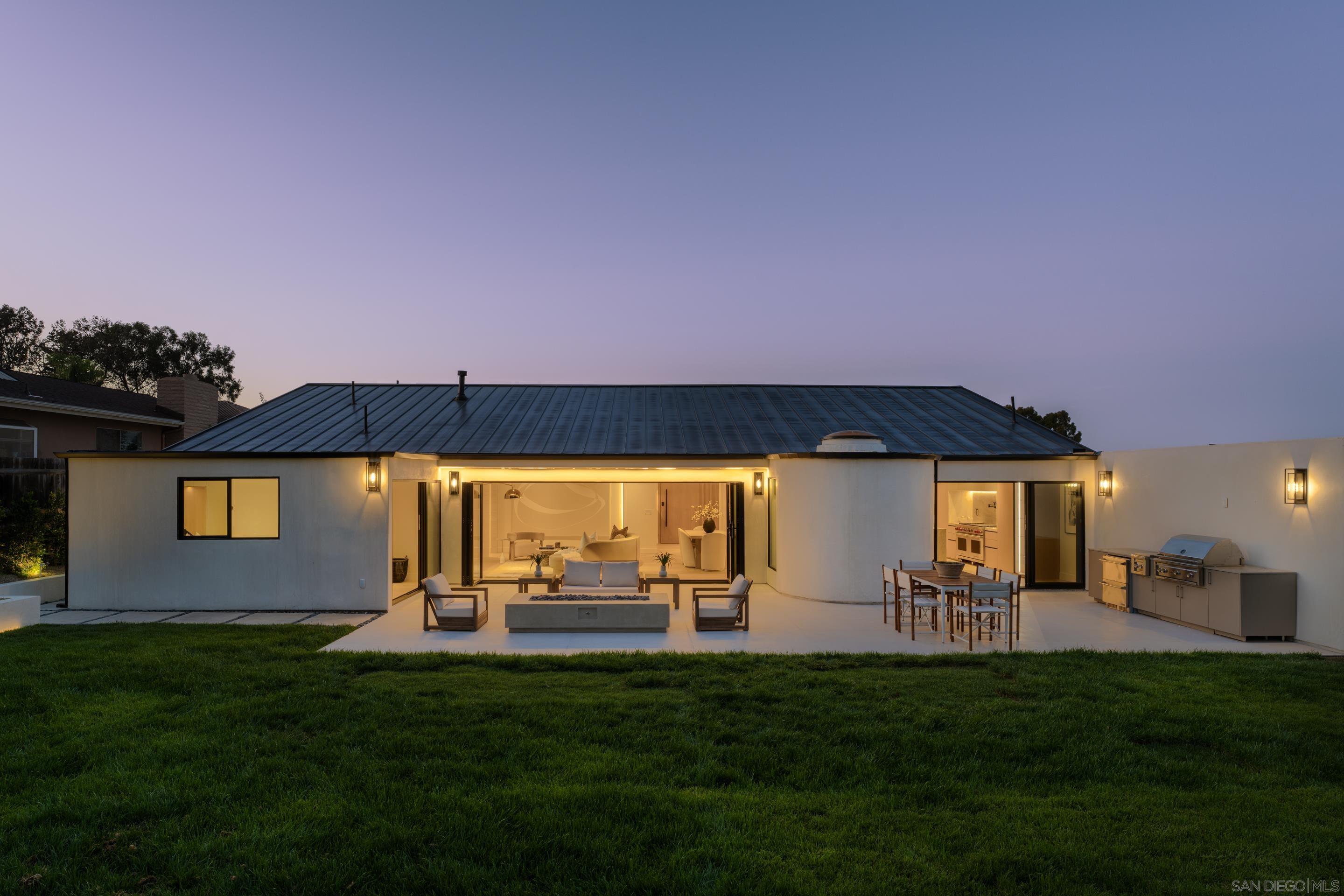 Detail Gallery Image 27 of 52 For 5826  Soledad Mountain Rd, La Jolla,  CA 92037 - 3 Beds | 2/1 Baths