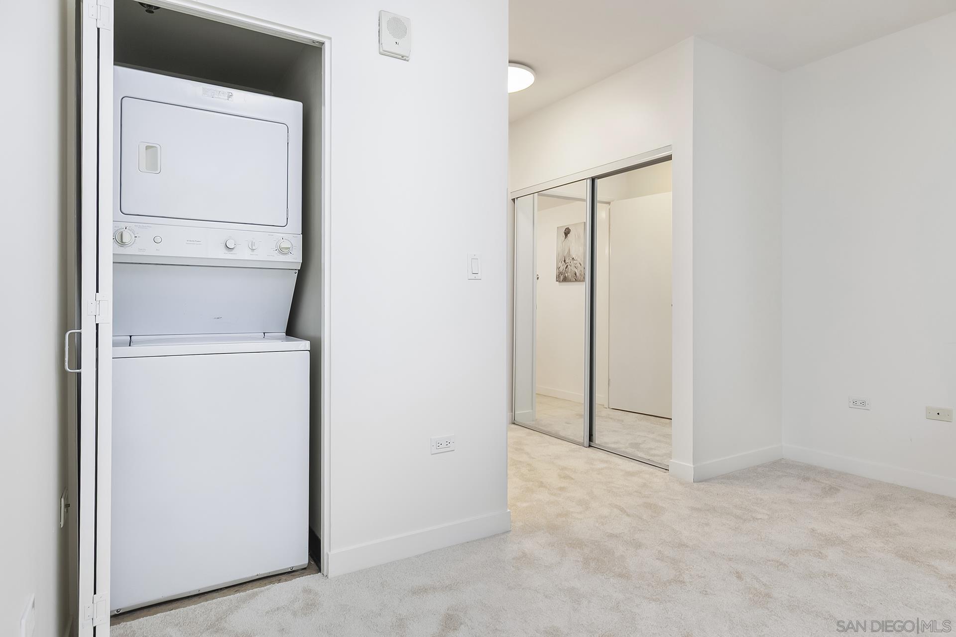 Detail Gallery Image 30 of 56 For 425 W Beech St  #327,  San Diego,  CA 92101 - 1 Beds | 1 Baths