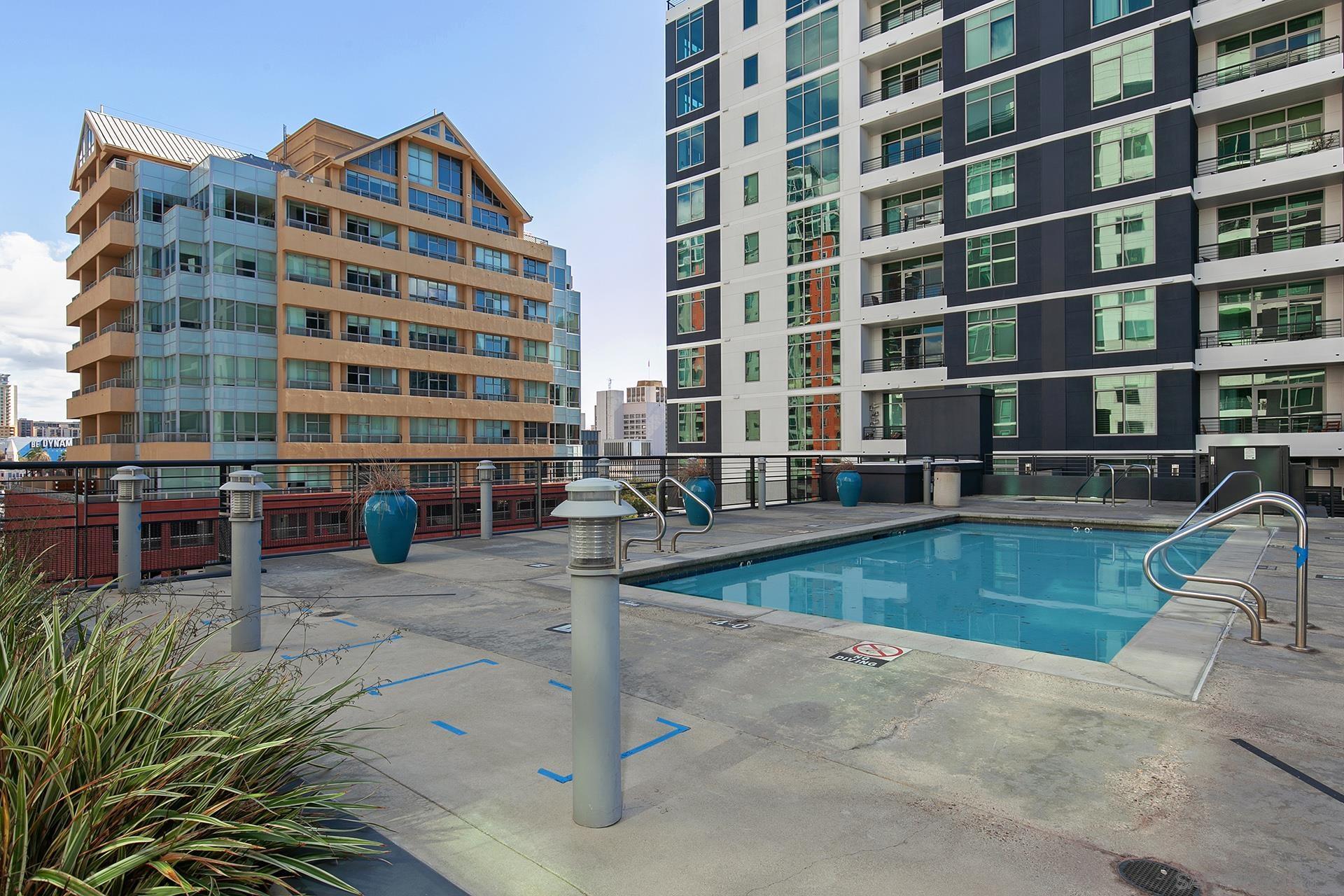 Detail Gallery Image 35 of 56 For 425 W Beech St  #327,  San Diego,  CA 92101 - 1 Beds | 1 Baths