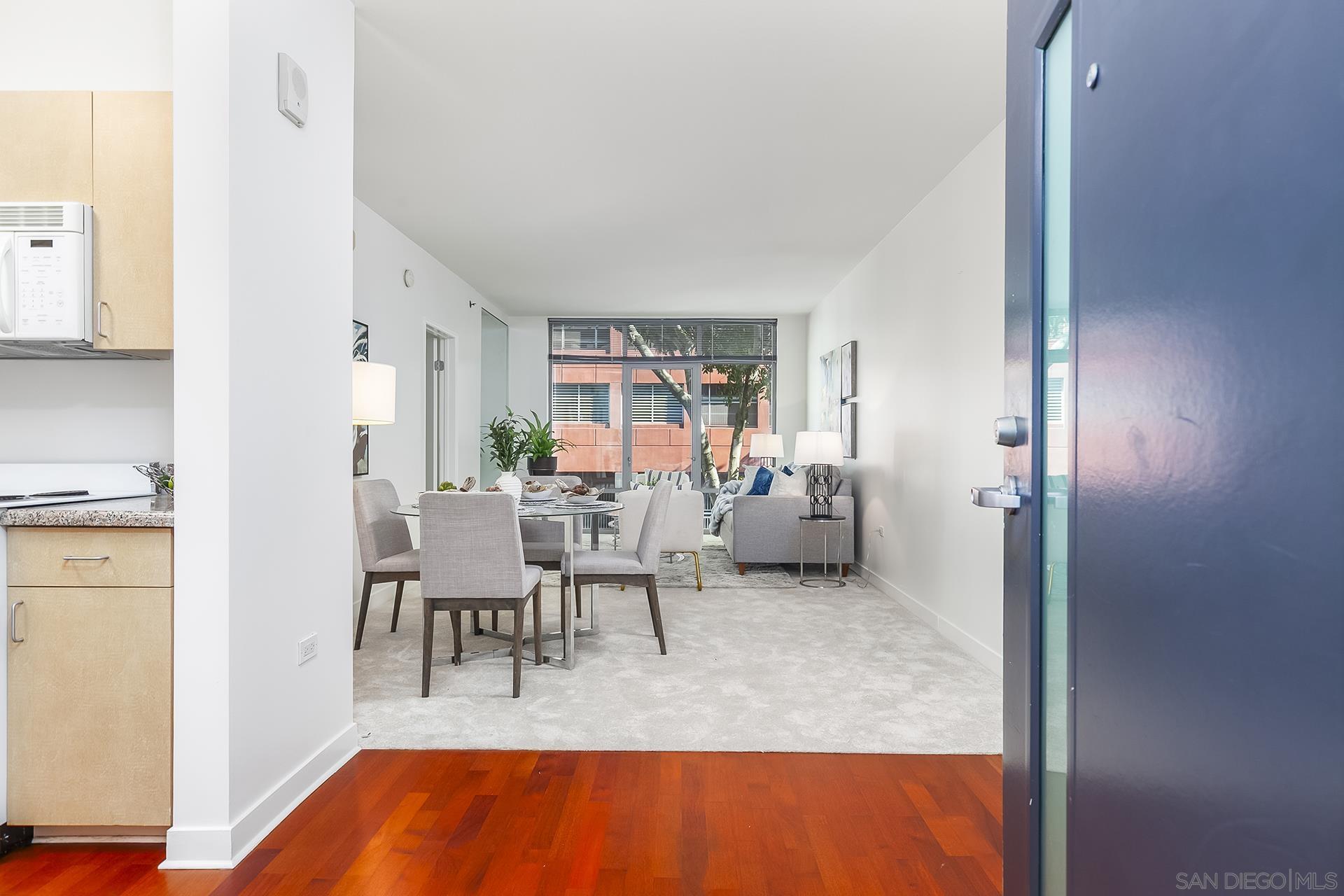 Detail Gallery Image 5 of 56 For 425 W Beech St  #327,  San Diego,  CA 92101 - 1 Beds | 1 Baths