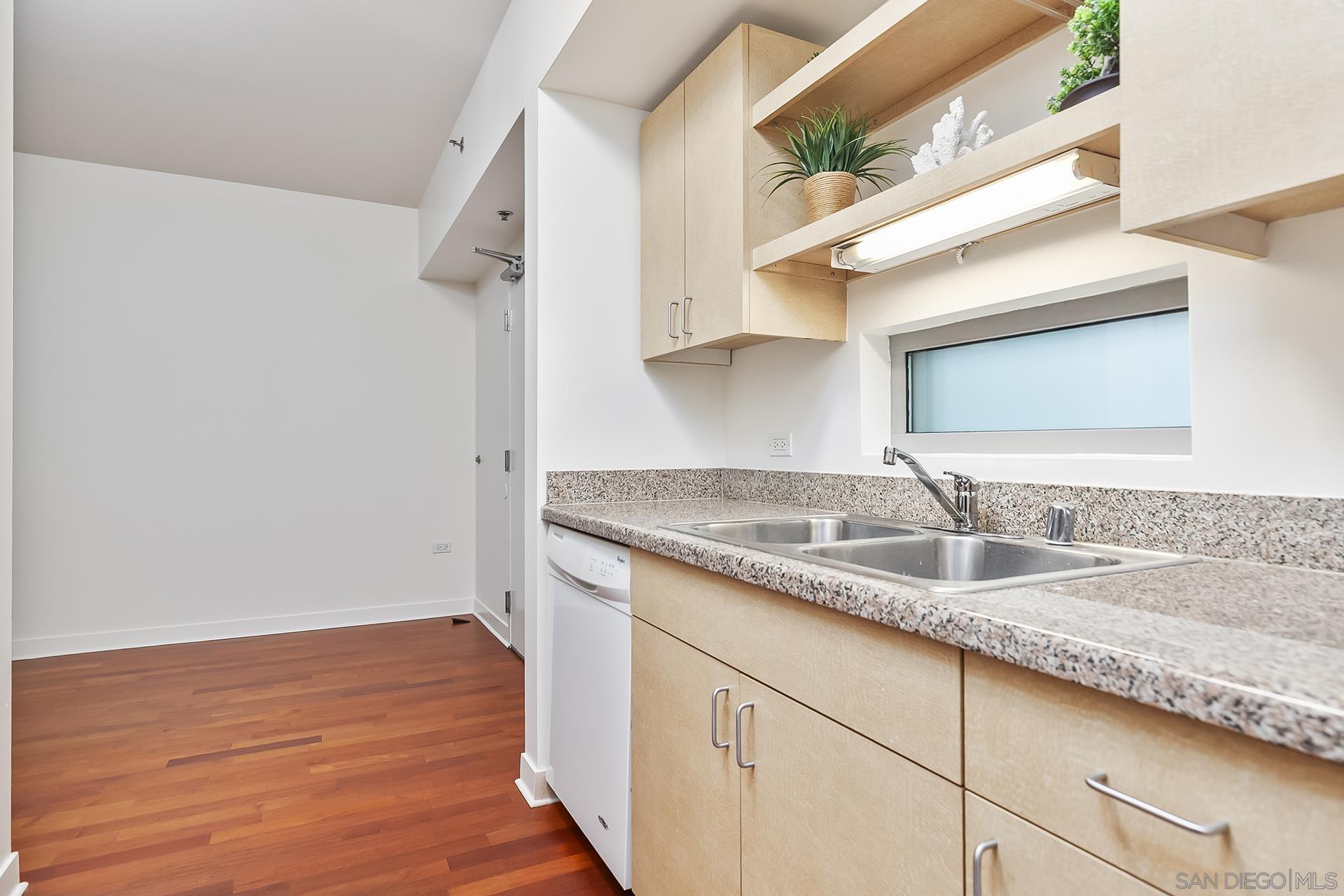 Detail Gallery Image 47 of 56 For 425 W Beech St  #327,  San Diego,  CA 92101 - 1 Beds | 1 Baths