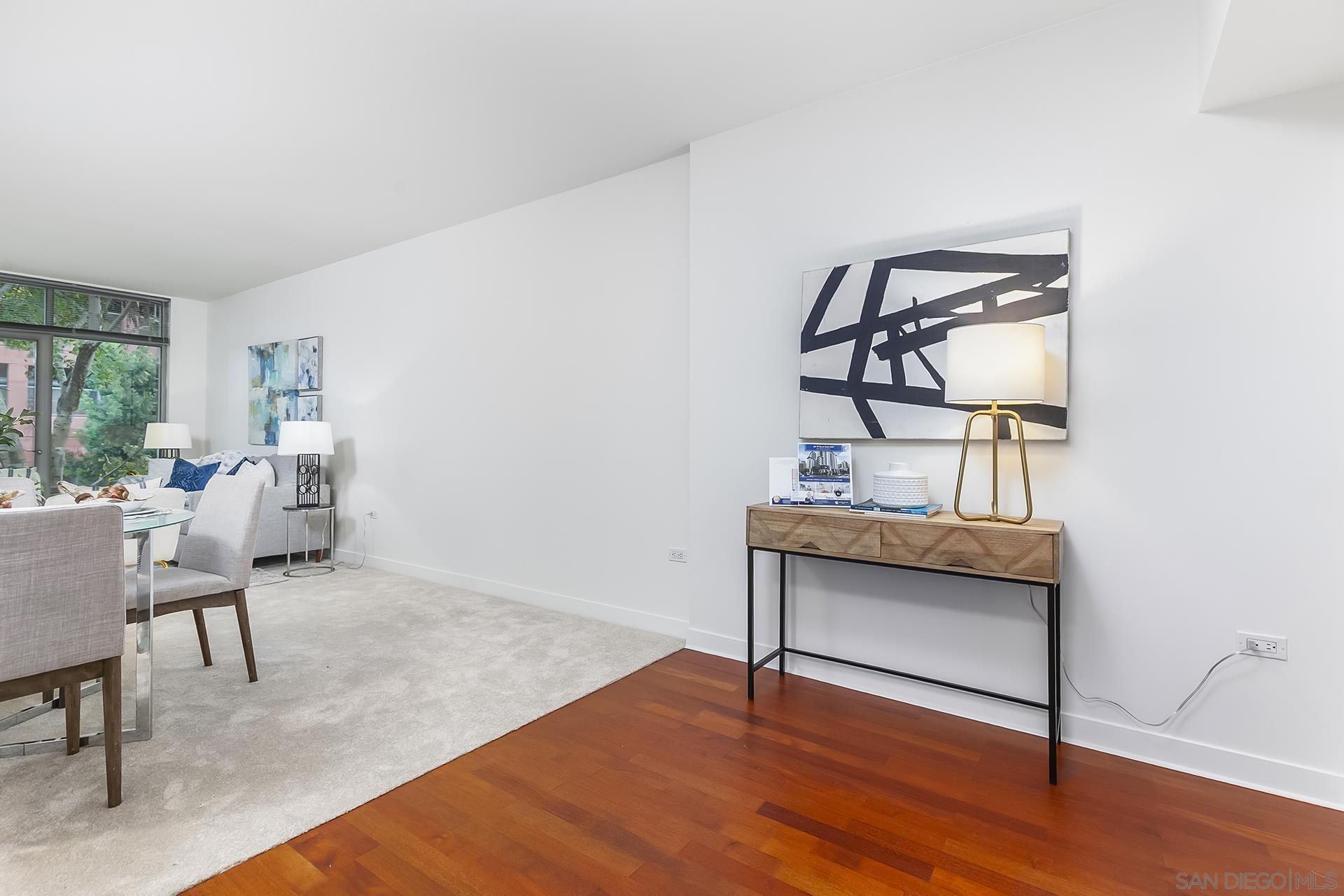 Detail Gallery Image 6 of 56 For 425 W Beech St  #327,  San Diego,  CA 92101 - 1 Beds | 1 Baths