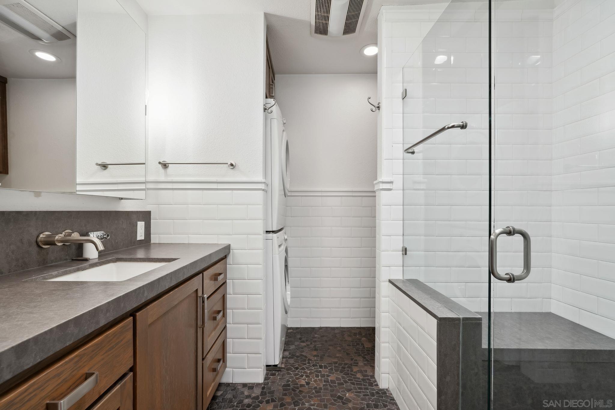 Detail Gallery Image 19 of 36 For 3774  Keating St., San Diego,  CA 92110 - 2 Beds | 1/1 Baths