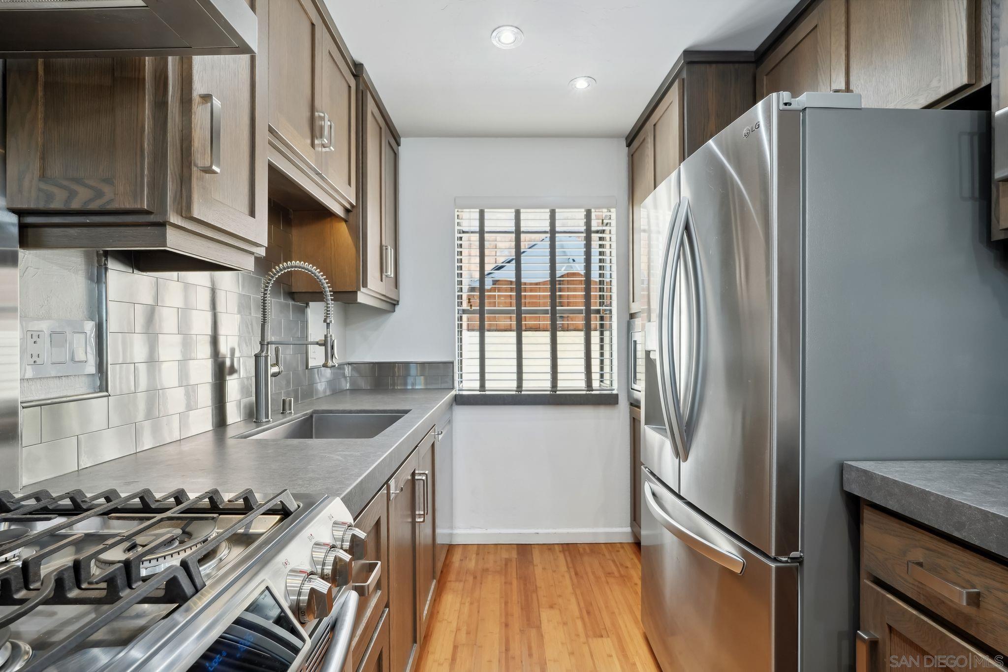 Detail Gallery Image 10 of 36 For 3774  Keating St., San Diego,  CA 92110 - 2 Beds | 1/1 Baths