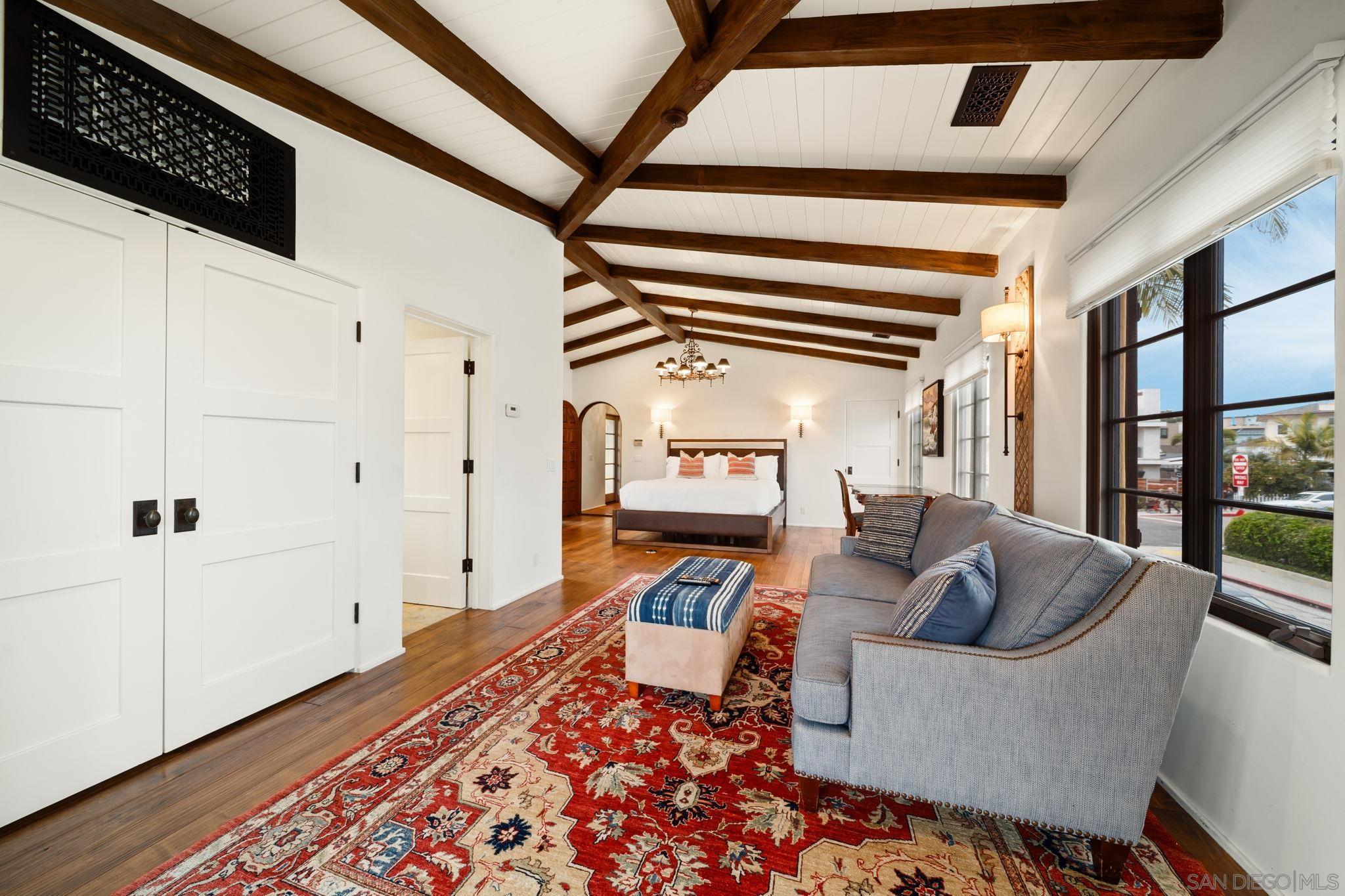 Detail Gallery Image 17 of 66 For 7344  Olivetas Ave, La Jolla,  CA 92037 - 5 Beds | 4 Baths