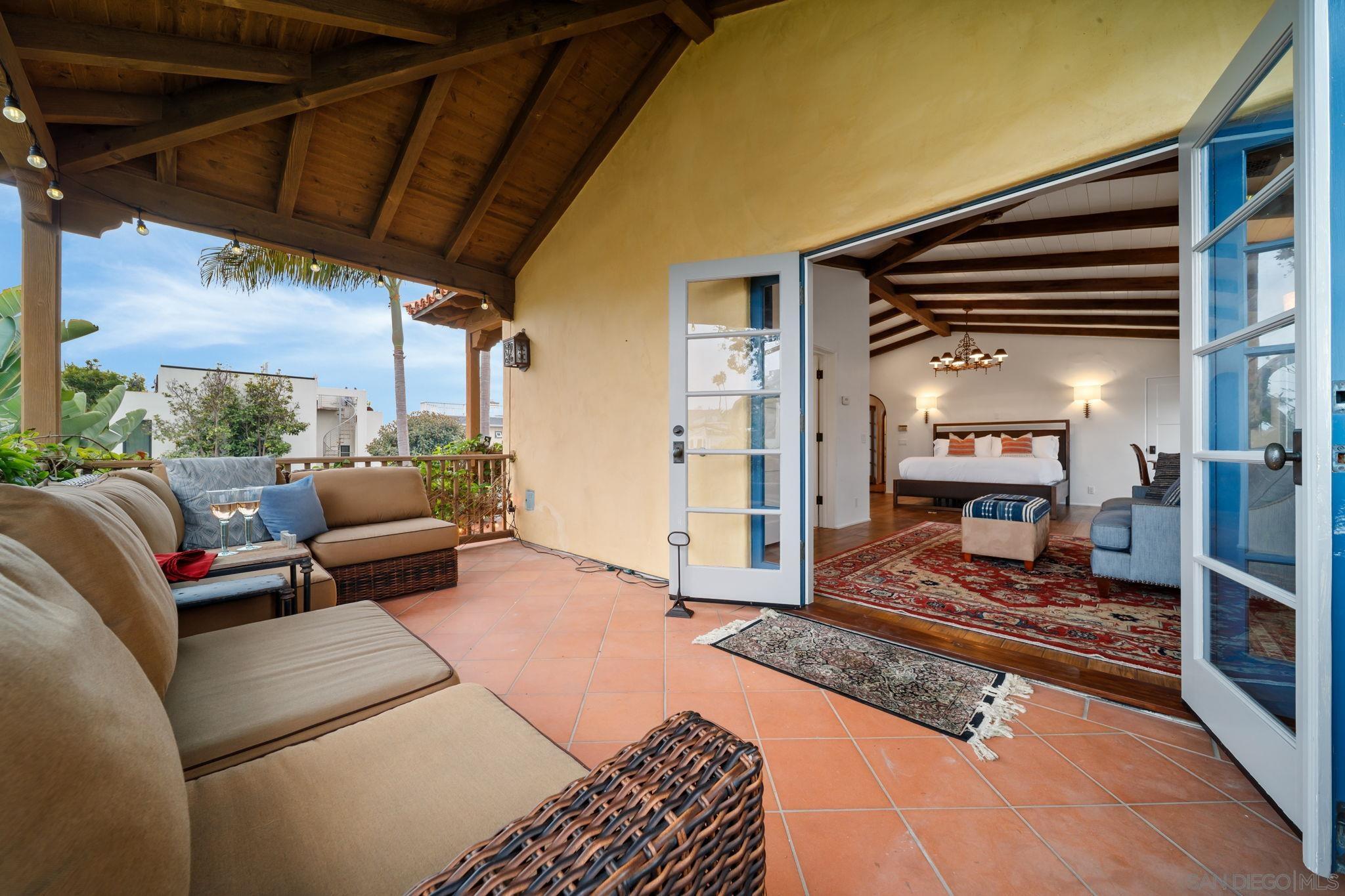 Detail Gallery Image 19 of 66 For 7344  Olivetas Ave, La Jolla,  CA 92037 - 5 Beds | 4 Baths