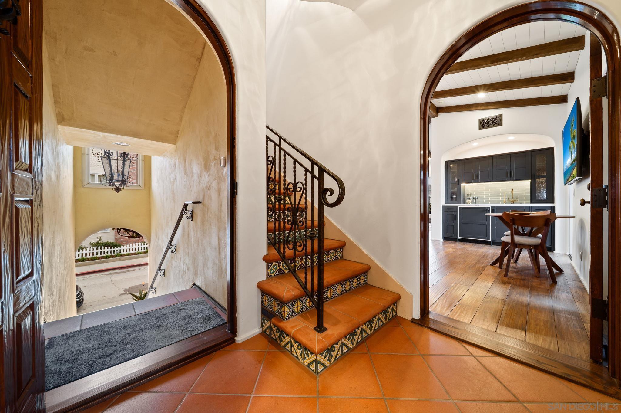 Detail Gallery Image 22 of 66 For 7344  Olivetas Ave, La Jolla,  CA 92037 - 5 Beds | 4 Baths