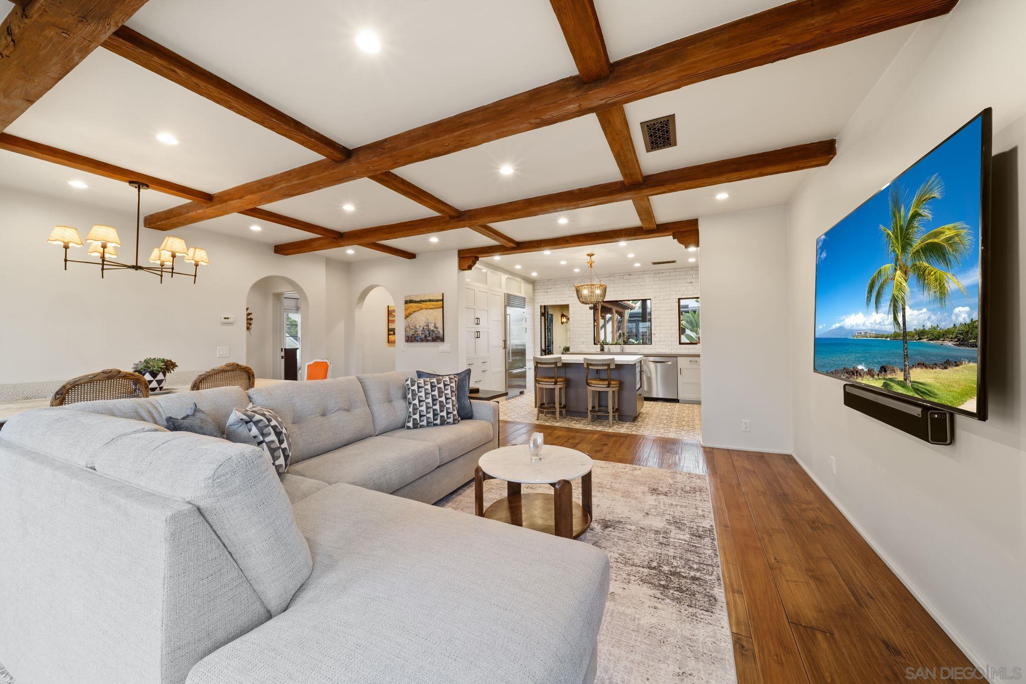 Detail Gallery Image 25 of 66 For 7344  Olivetas Ave, La Jolla,  CA 92037 - 5 Beds | 4 Baths