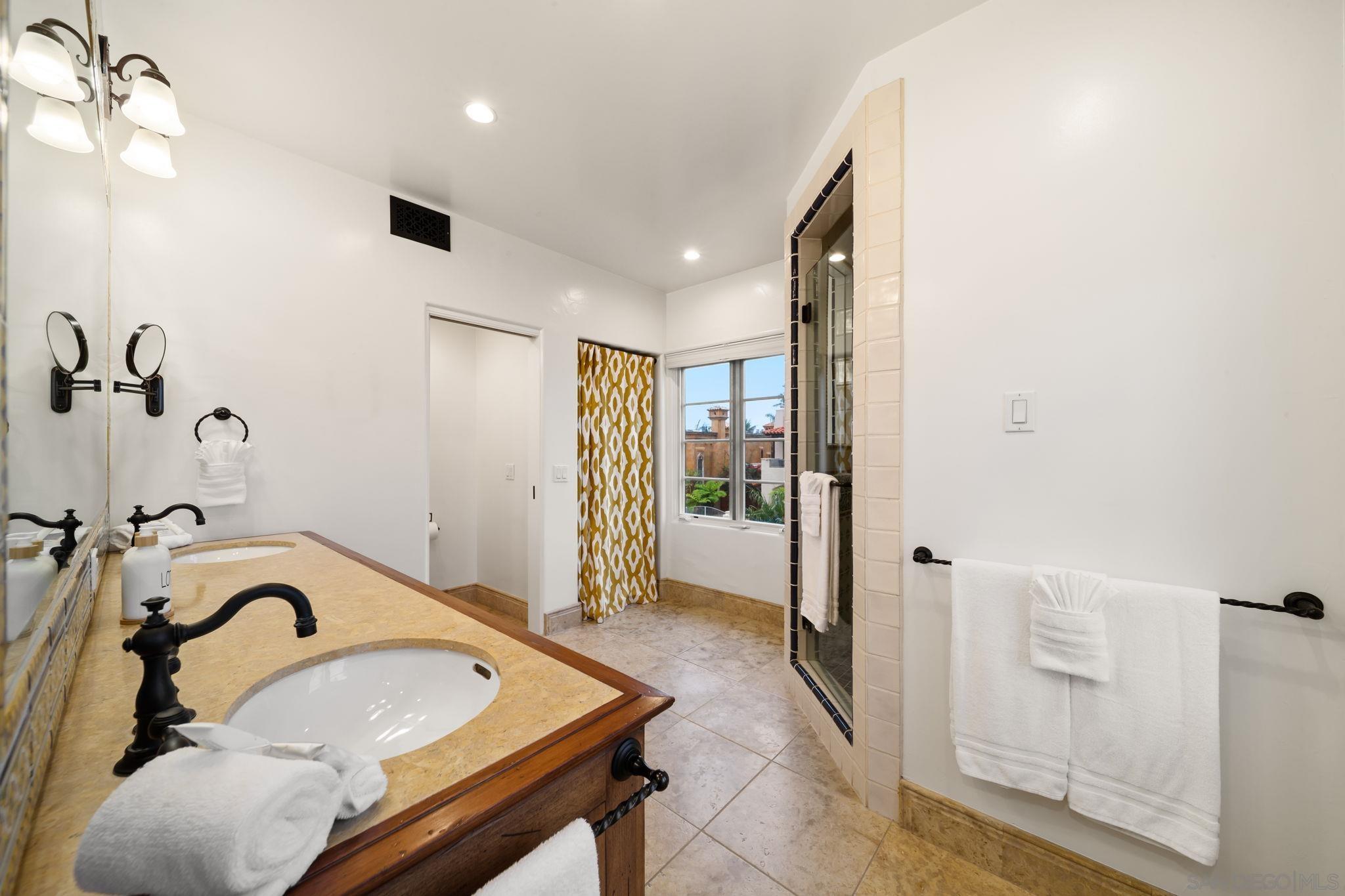 Detail Gallery Image 35 of 66 For 7344  Olivetas Ave, La Jolla,  CA 92037 - 5 Beds | 4 Baths