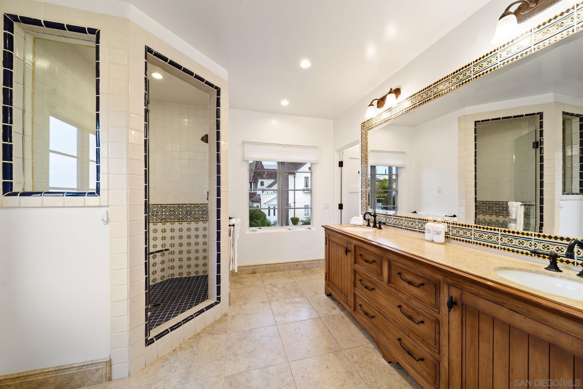 Detail Gallery Image 36 of 66 For 7344  Olivetas Ave, La Jolla,  CA 92037 - 5 Beds | 4 Baths