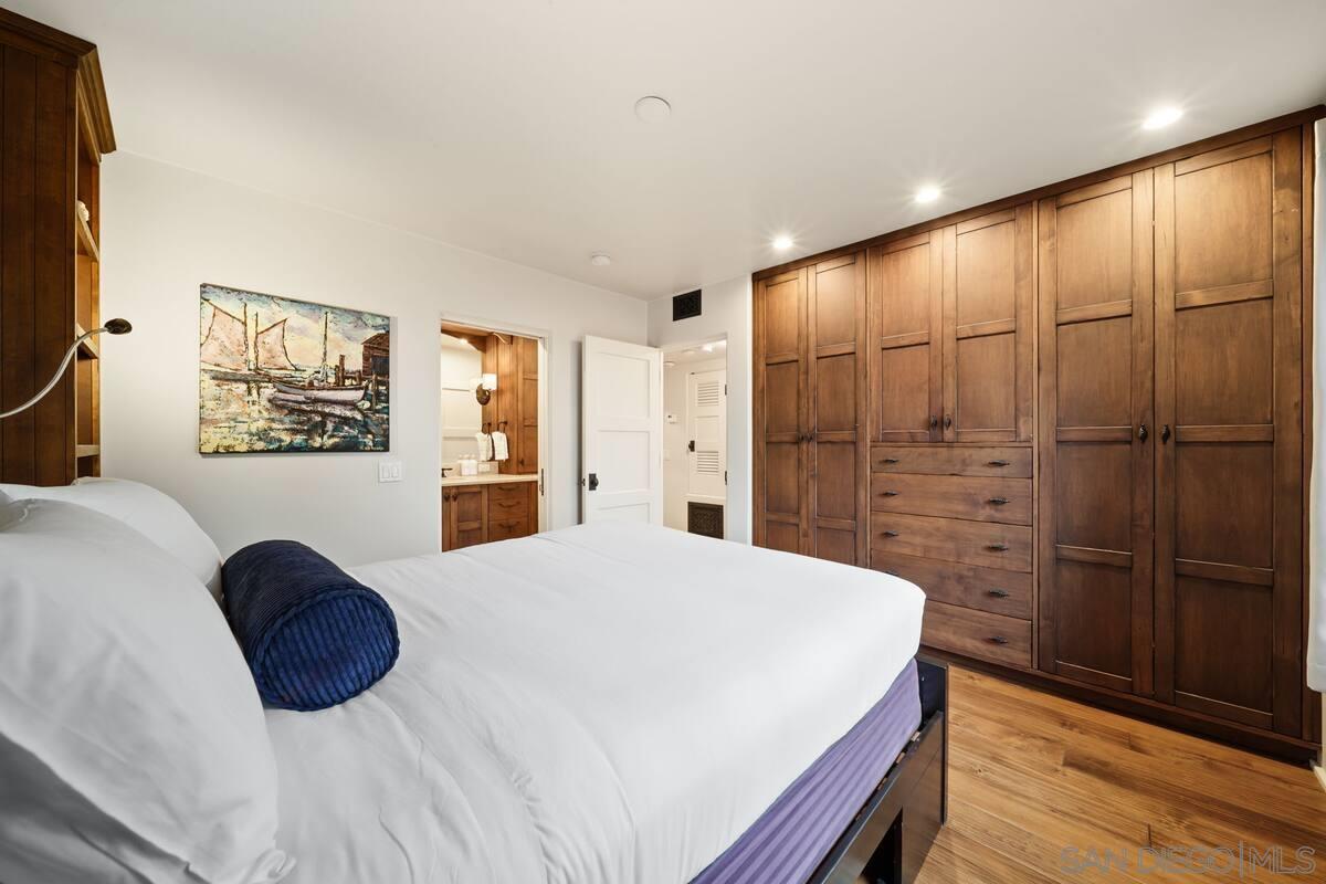 Detail Gallery Image 42 of 66 For 7344  Olivetas Ave, La Jolla,  CA 92037 - 5 Beds | 4 Baths