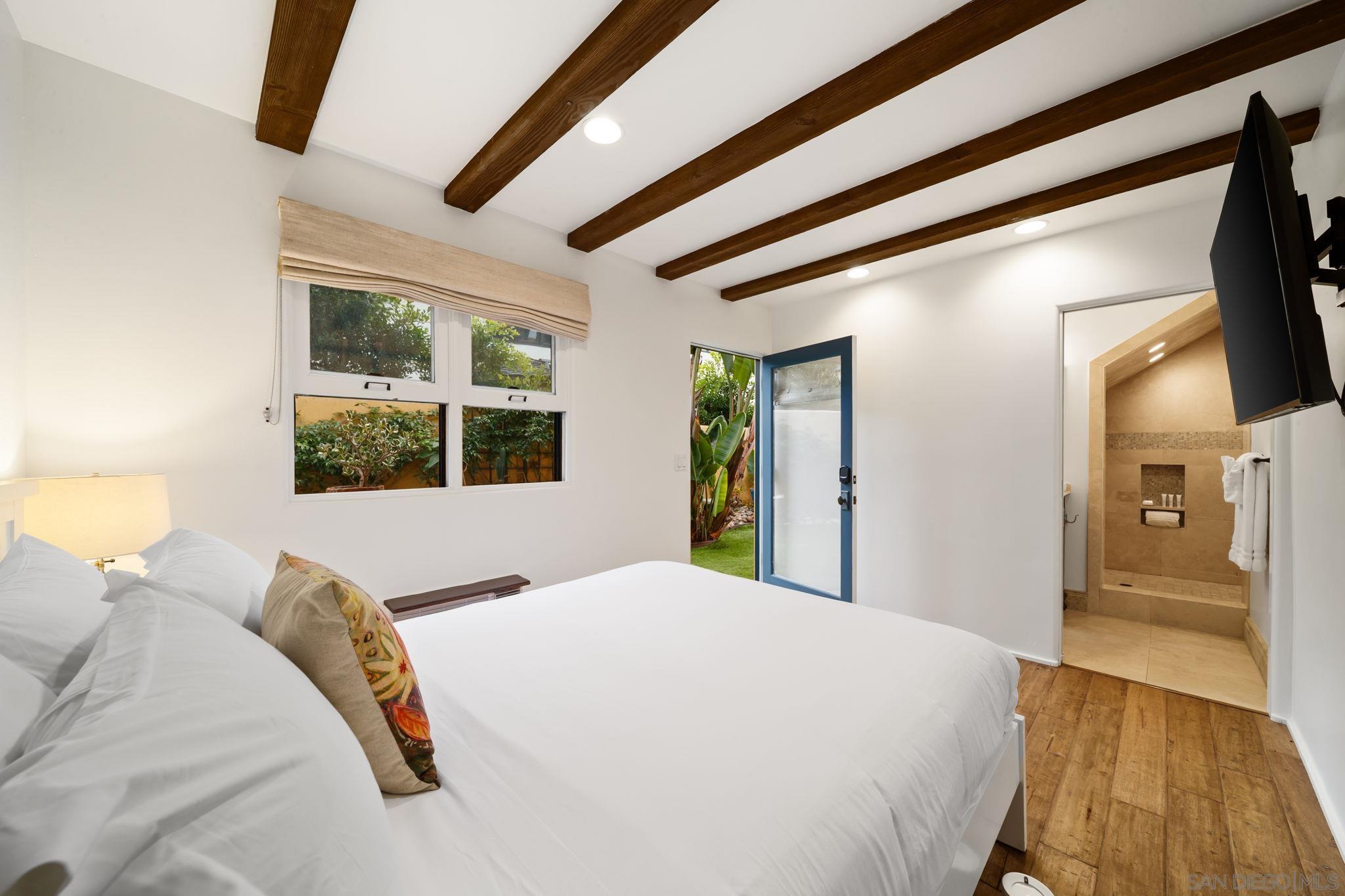 Detail Gallery Image 44 of 66 For 7344  Olivetas Ave, La Jolla,  CA 92037 - 5 Beds | 4 Baths