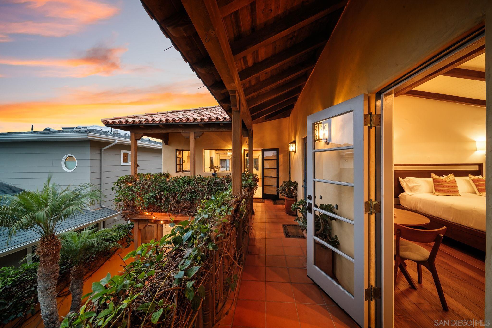 Detail Gallery Image 58 of 66 For 7344  Olivetas Ave, La Jolla,  CA 92037 - 5 Beds | 4 Baths