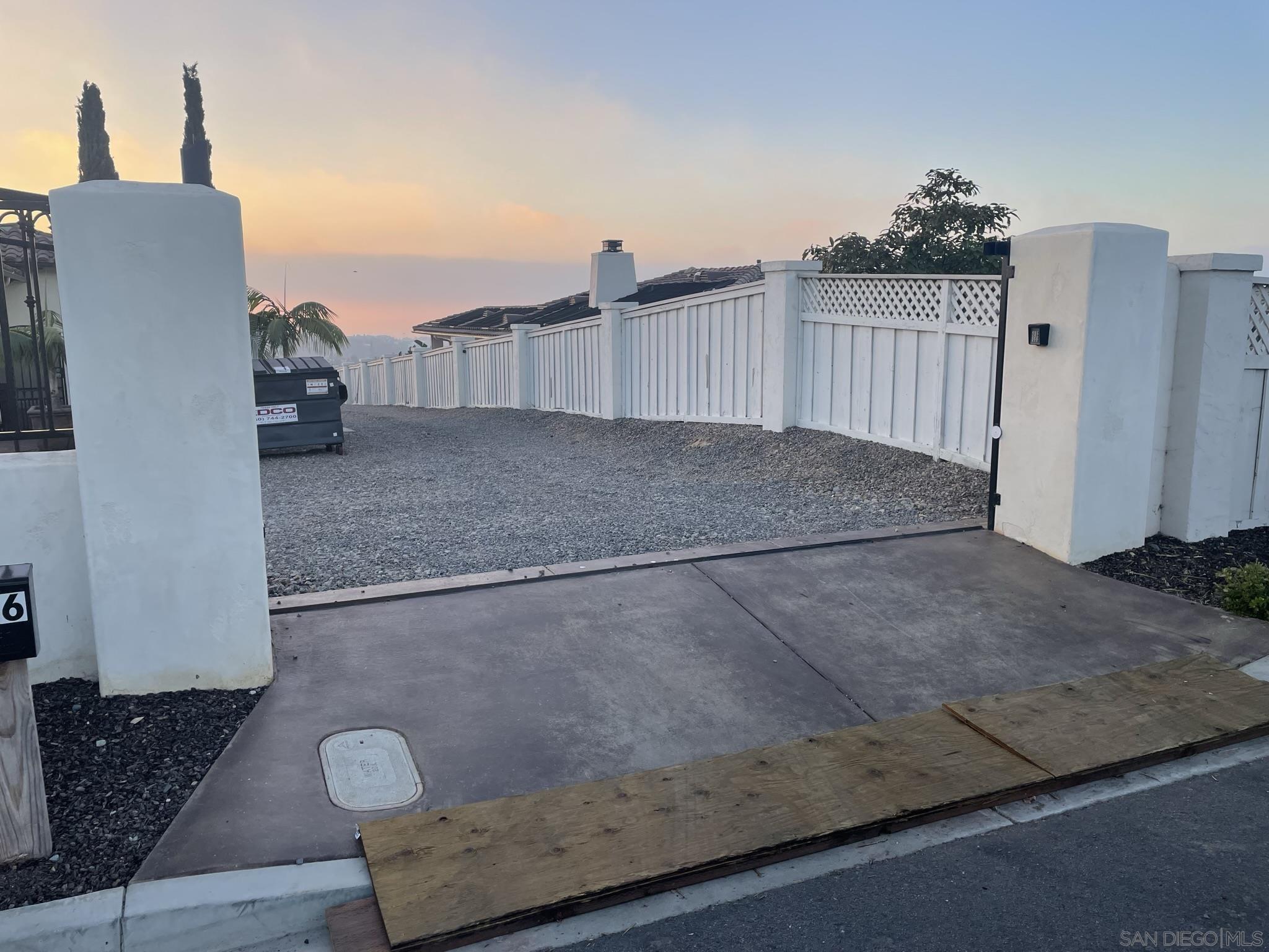 Detail Gallery Image 21 of 26 For 606  Camino De Orchidia, Encinitas,  CA 92024 - 2 Beds | 2/1 Baths