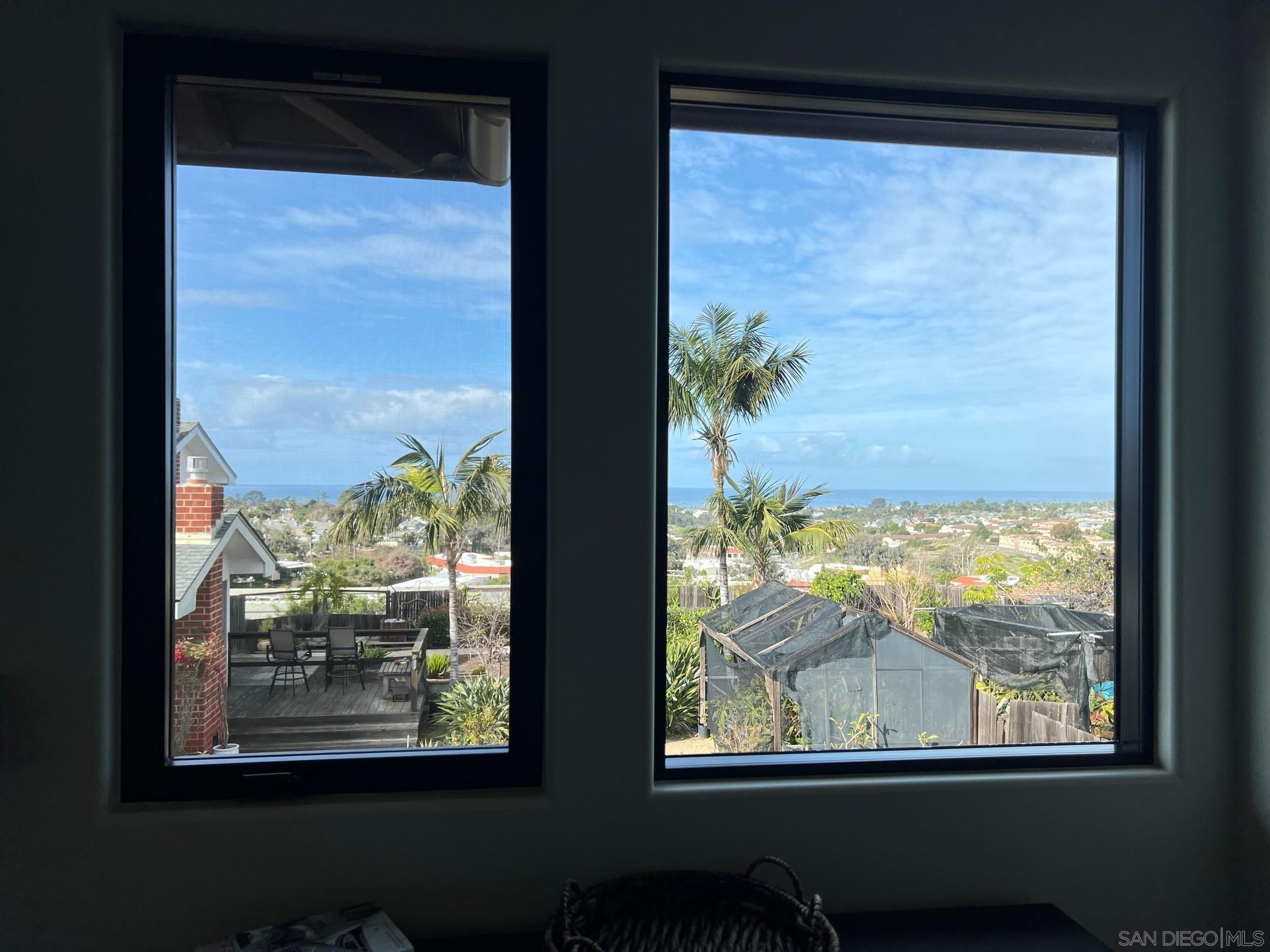 Detail Gallery Image 24 of 26 For 606  Camino De Orchidia, Encinitas,  CA 92024 - 2 Beds | 2/1 Baths