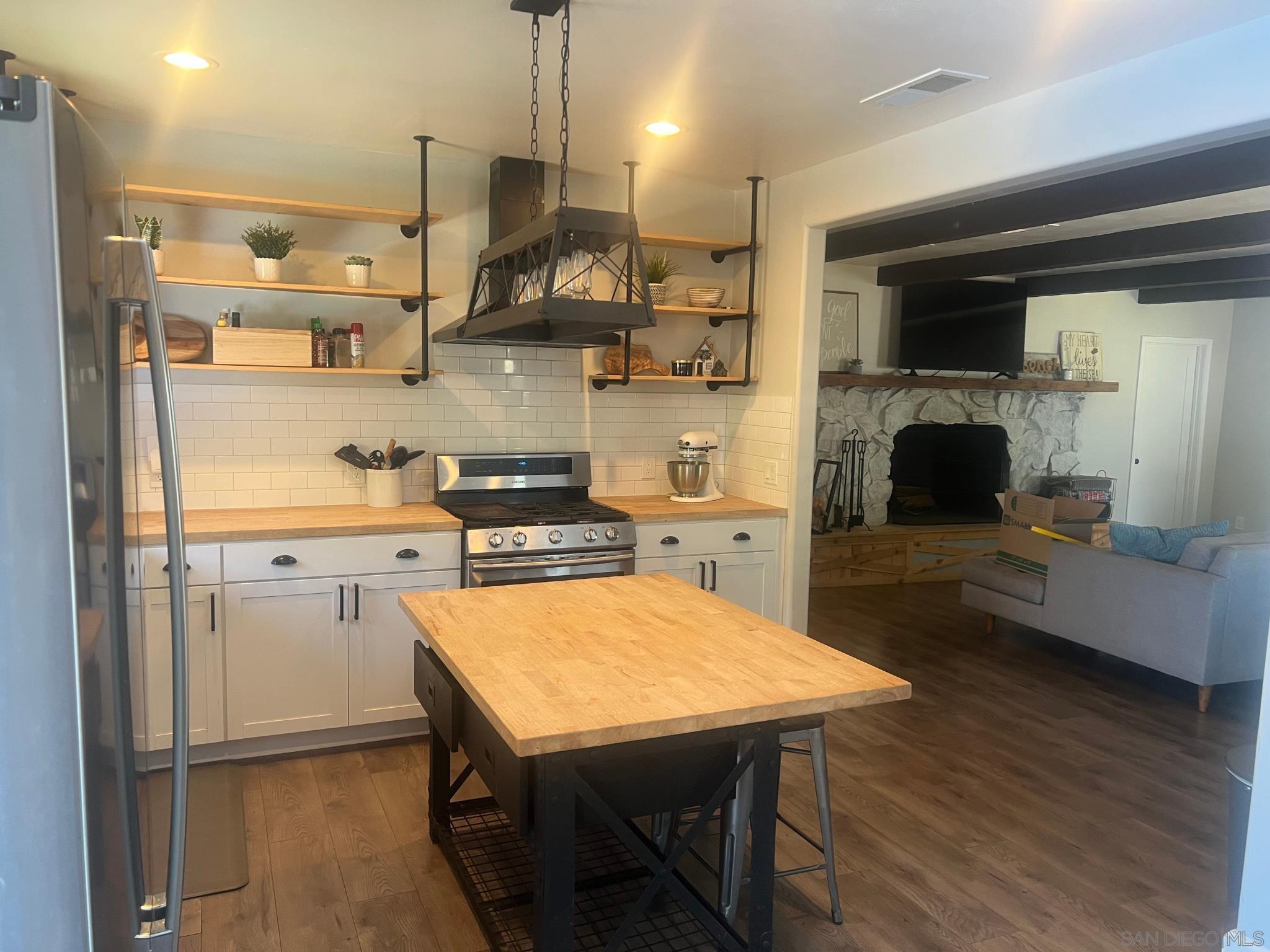 Detail Gallery Image 12 of 41 For 80  Willowside Ter, Alpine,  CA 91901 - – Beds | – Baths