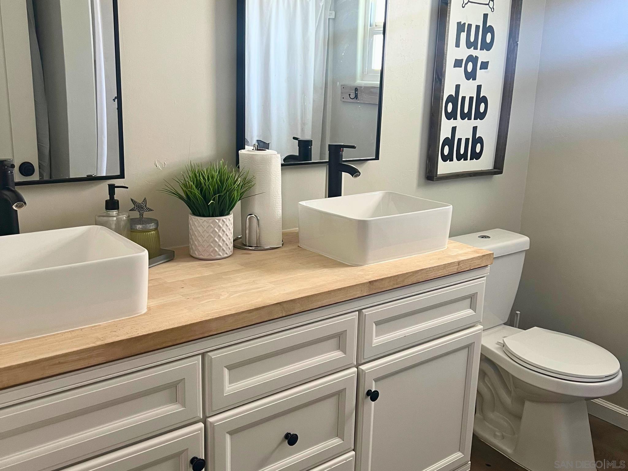 Detail Gallery Image 17 of 41 For 80  Willowside Ter, Alpine,  CA 91901 - – Beds | – Baths