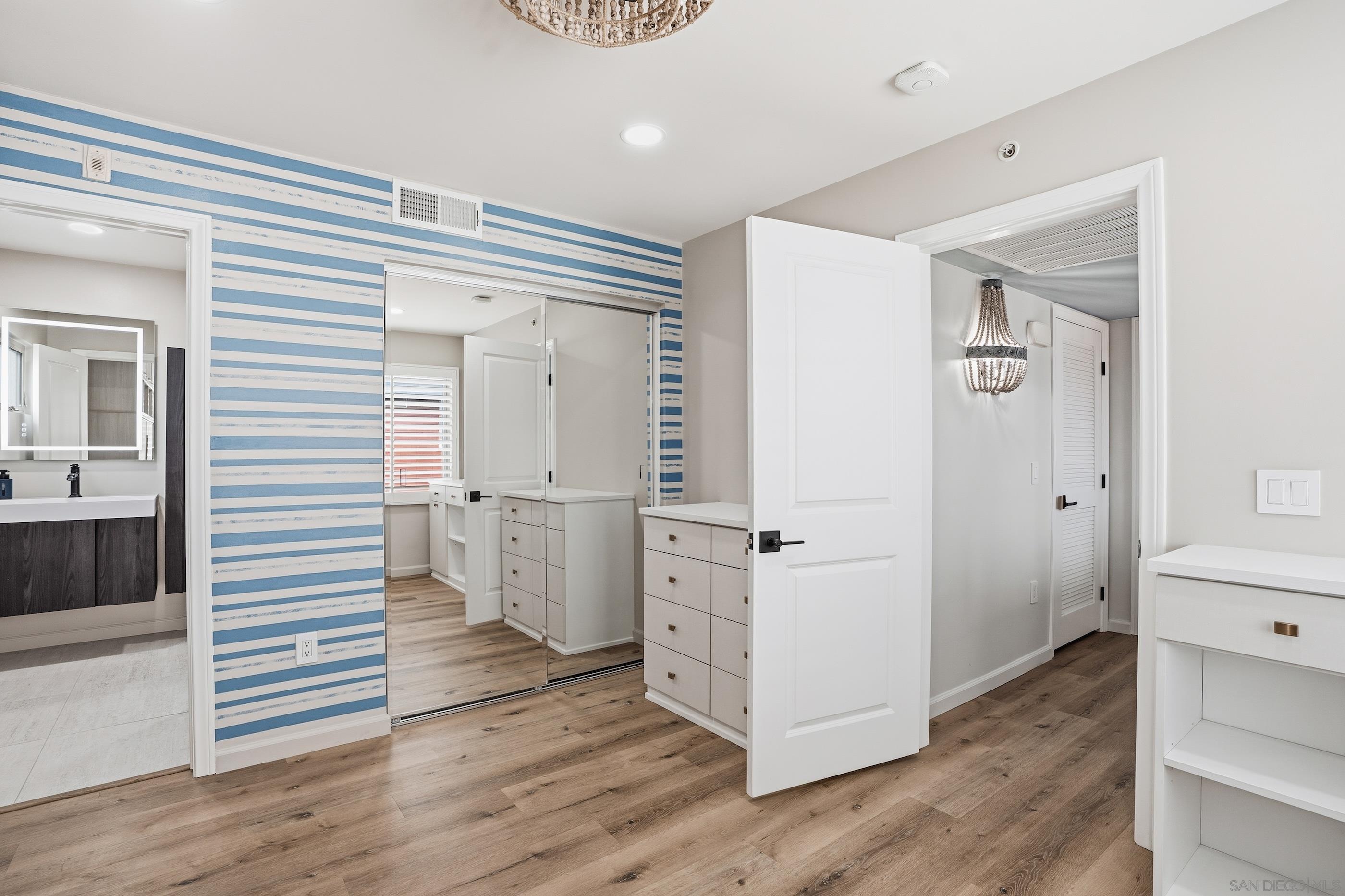 Detail Gallery Image 12 of 22 For 687 S Coast Hwy 101  216, Encinitas,  CA 92024 - 2 Beds | 2/1 Baths