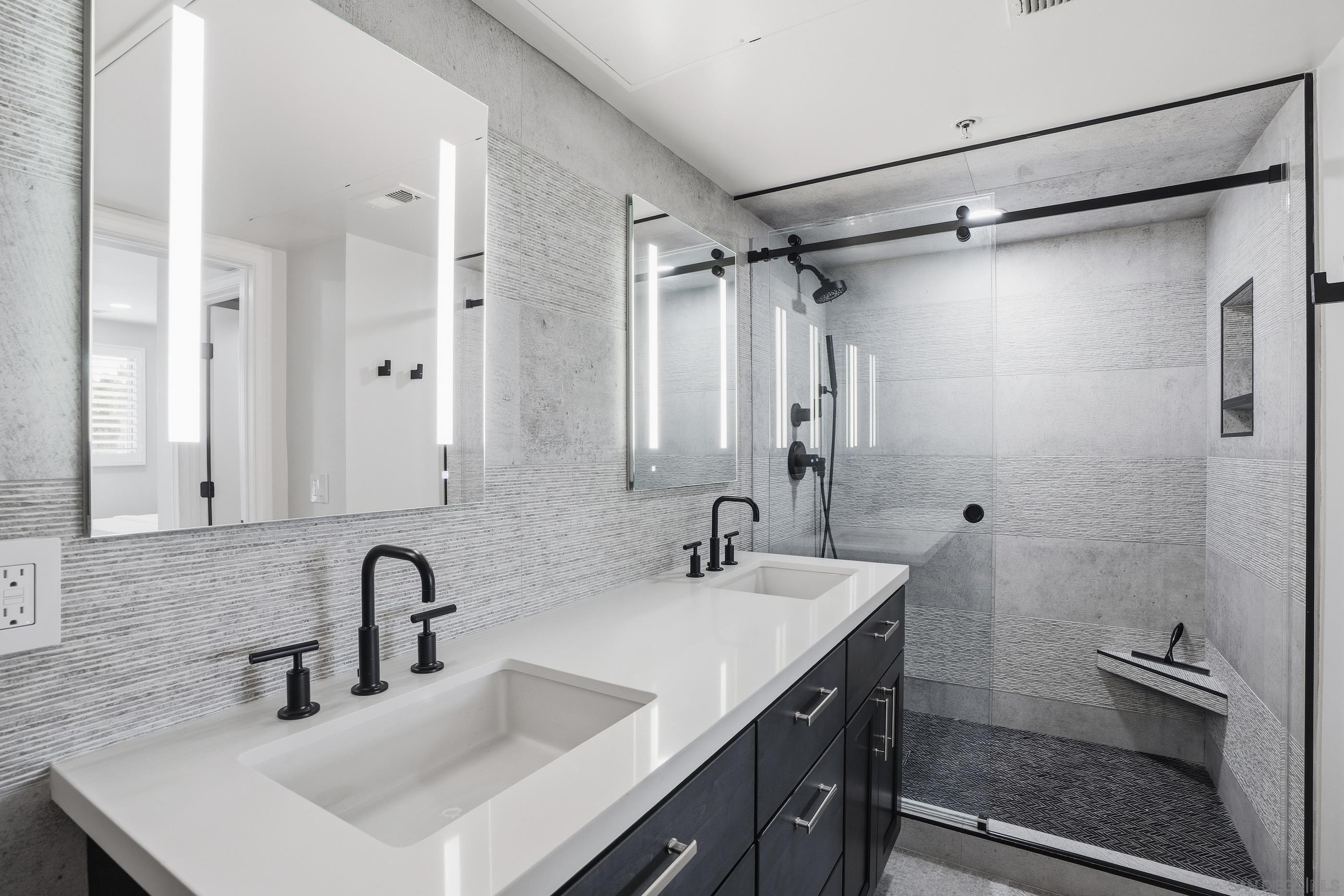 Detail Gallery Image 14 of 22 For 687 S Coast Hwy 101  216, Encinitas,  CA 92024 - 2 Beds | 2/1 Baths