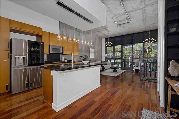 Detail Gallery Image 2 of 41 For 1050  Island Ave  #110,  San Diego,  CA 92101 - 1 Beds | 2 Baths