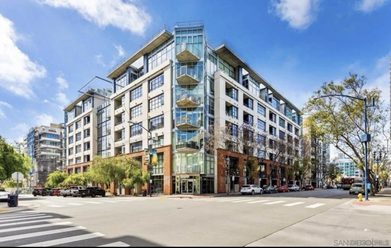 Detail Gallery Image 41 of 41 For 1050  Island Ave  #110,  San Diego,  CA 92101 - 1 Beds | 2 Baths